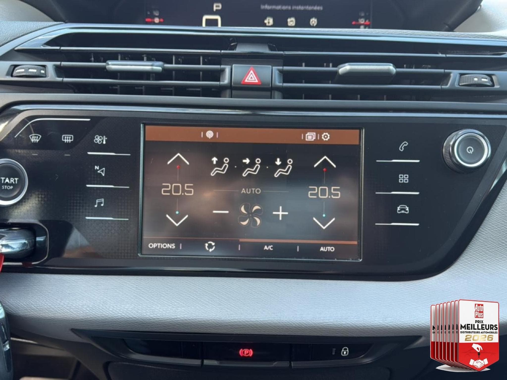 Citroën GRAND C4 SPACETOURER PURETECH 130 FEEL EAT8 (2021) - Photo 19