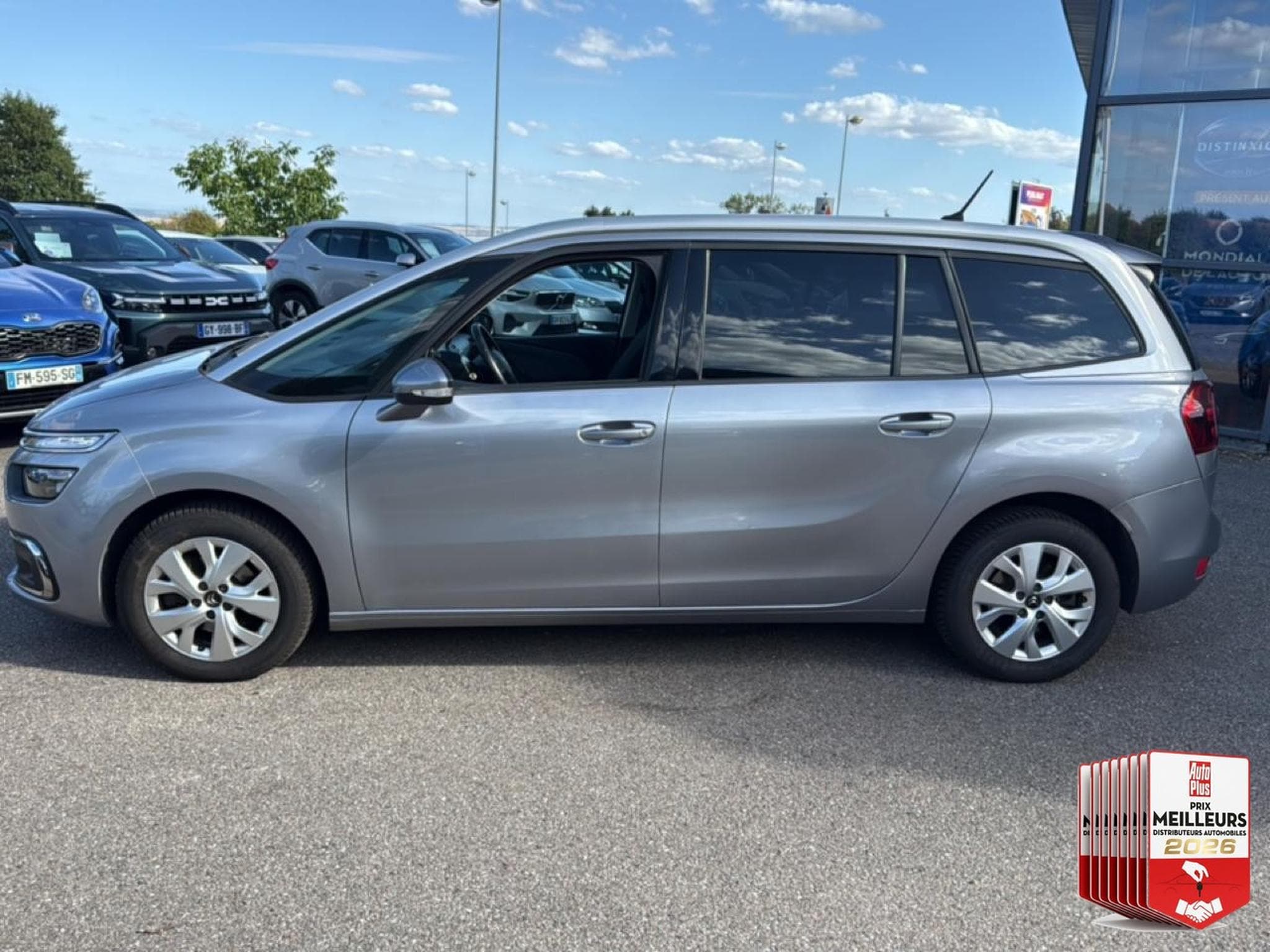 Citroën GRAND C4 SPACETOURER PURETECH 130 FEEL EAT8 (2021) - Photo 17