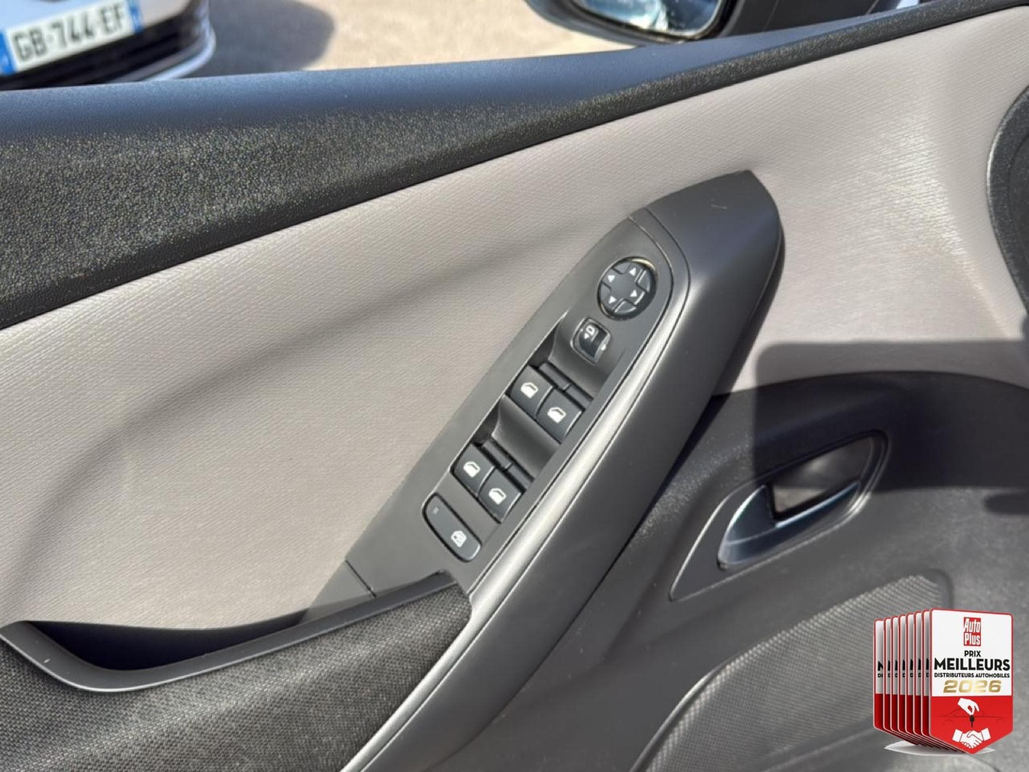 Citroën GRAND C4 SPACETOURER PURETECH 130 FEEL EAT8 (2021) - Photo 28