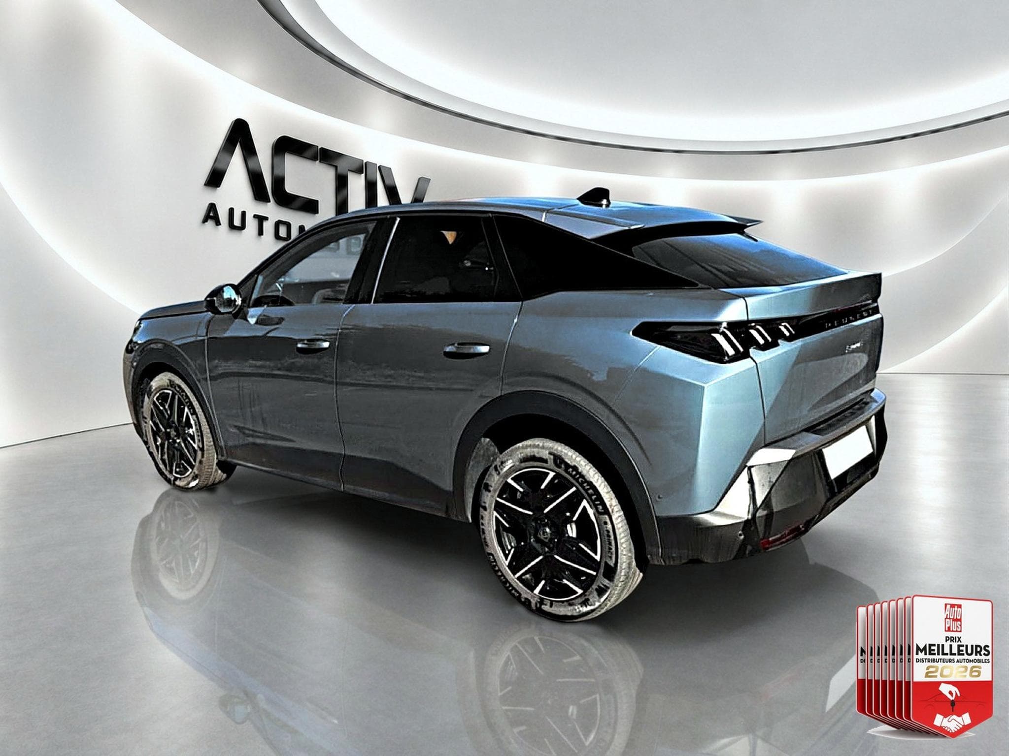 Peugeot 3008 1.2 HYBRID 145 ALLURE E-DCS6 (2025) - Photo 6