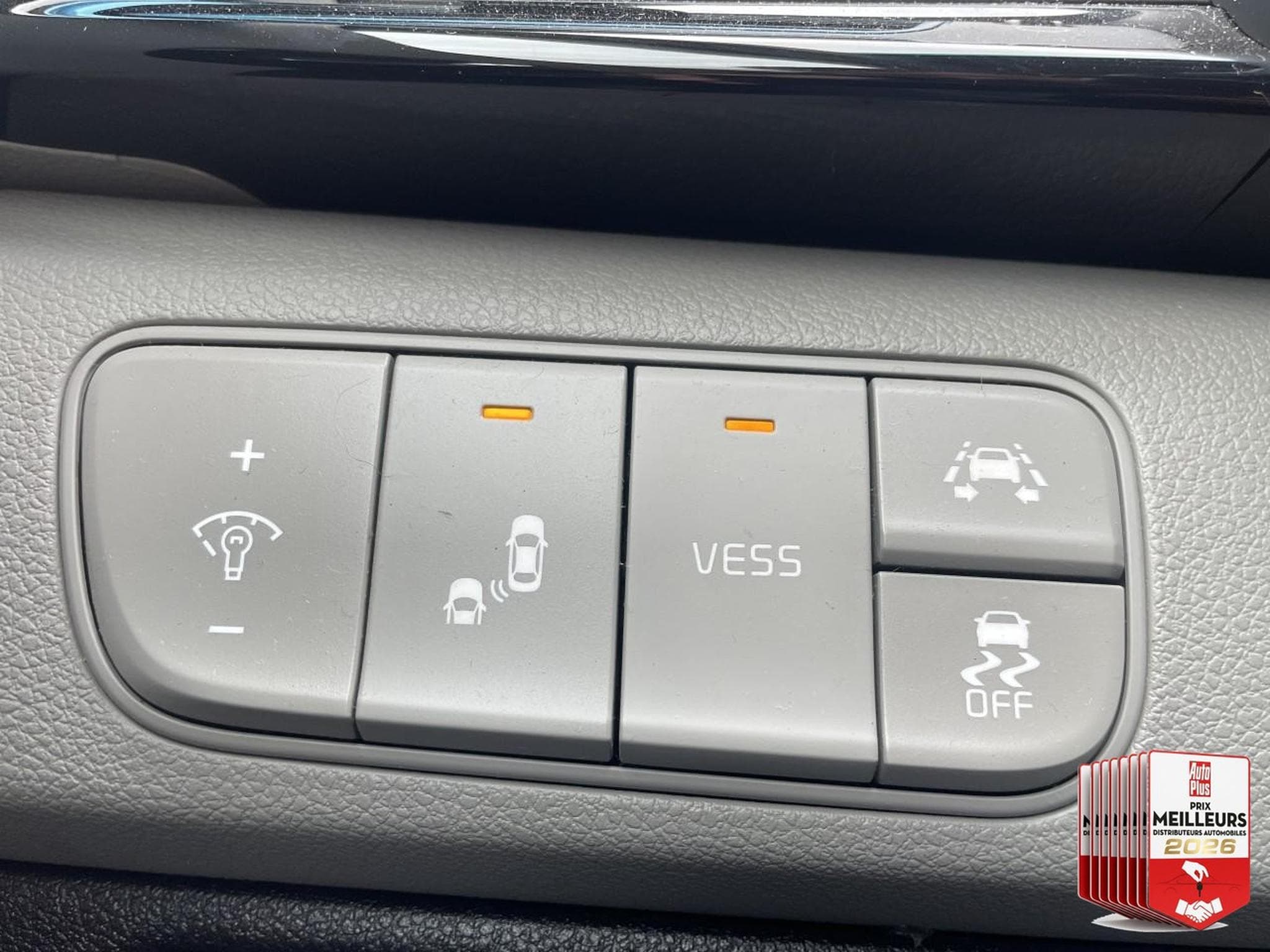Kia NIRO 1.6 GDI 105 ISG + PLUG-IN 60.5 PREMIUM DCT6 (2018) - Foto 23
