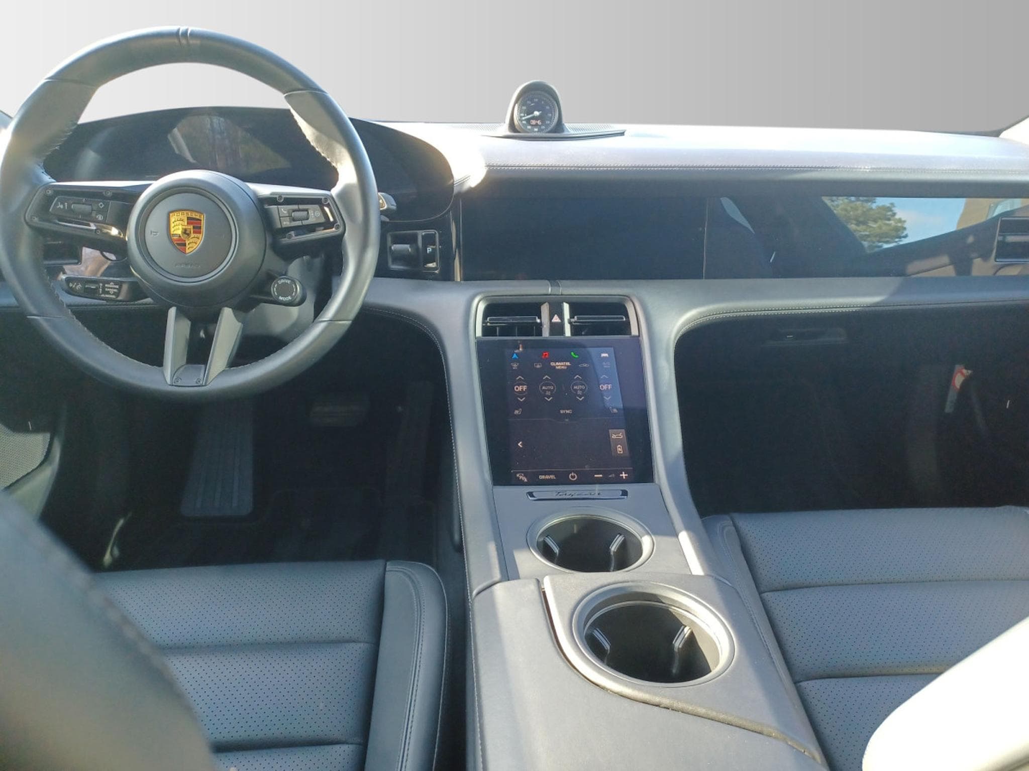 Porsche Taycan 4S Cross Turismo (2022) - Foto 9