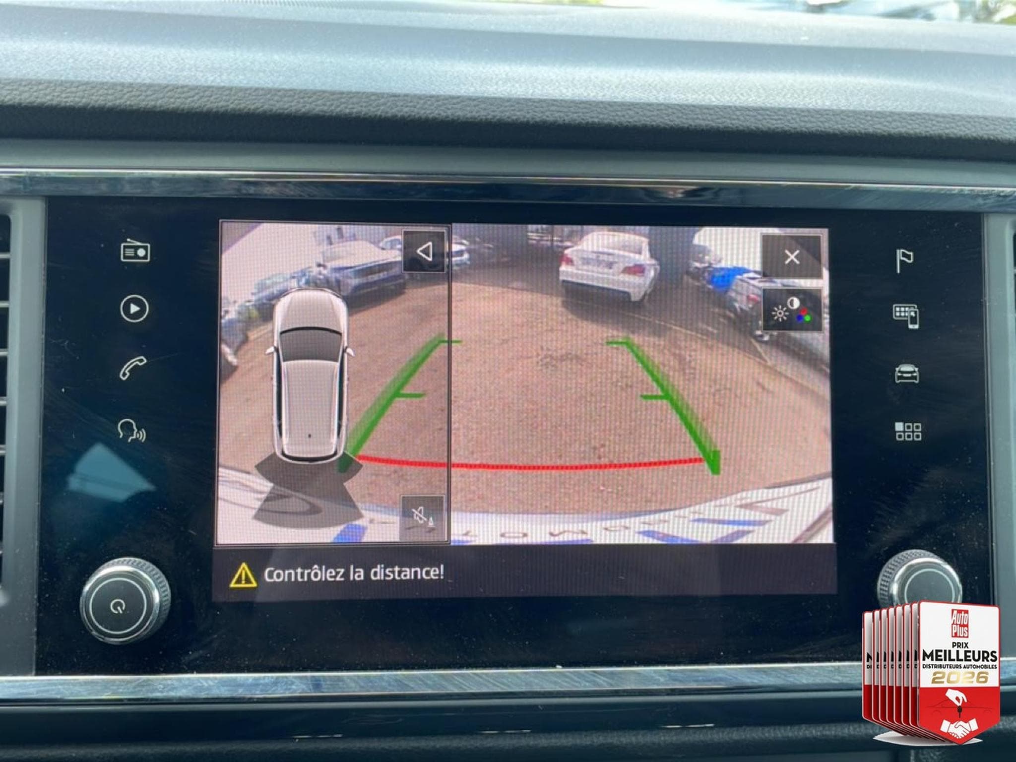 Seat ATECA 1.0 TSI 115 STYLE BUSINESS (2019) - Foto 31