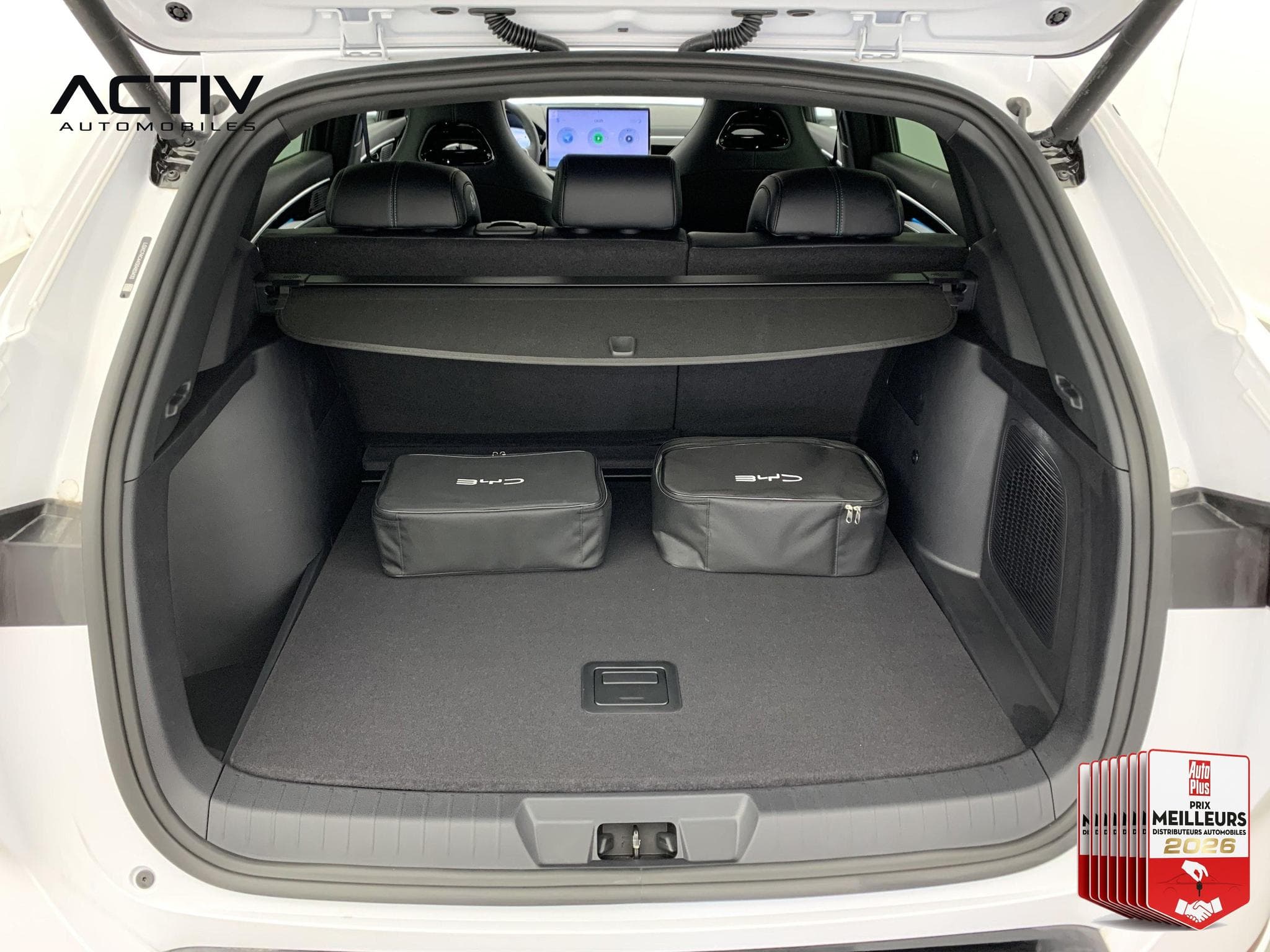 Byd SEAL U 1.5L DM-I 218 CH PHEV COMFORT (2026) - Foto 12