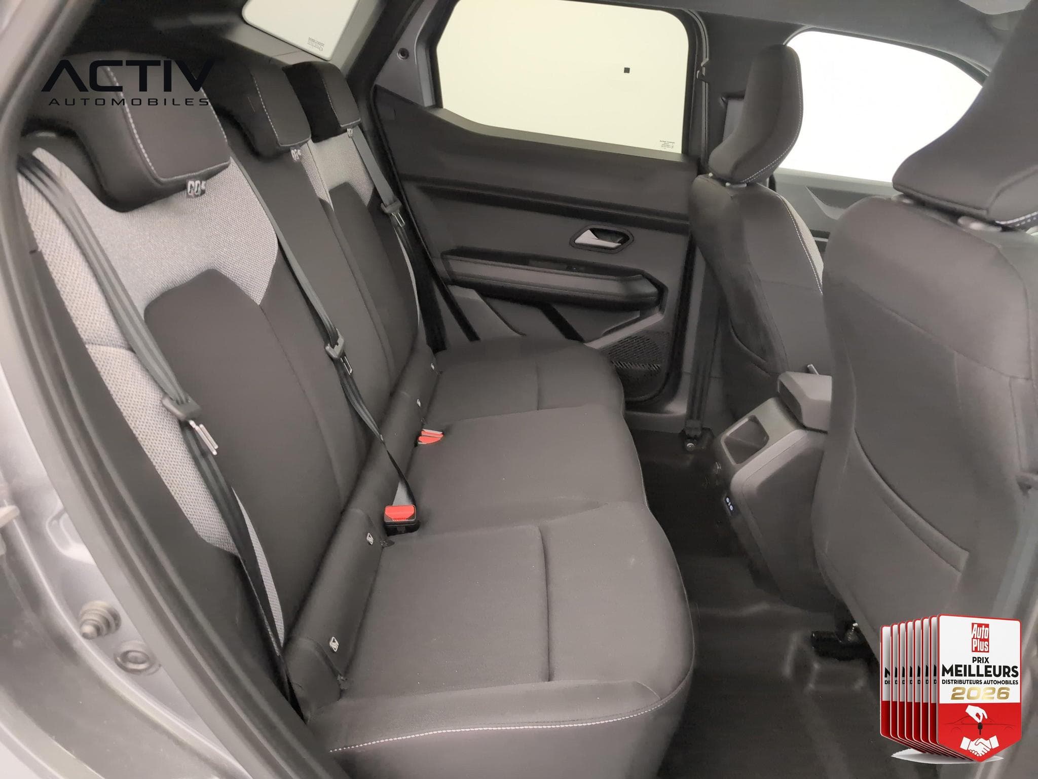 Dacia DUSTER Hybrid 155 Journey (2026) - Foto 10