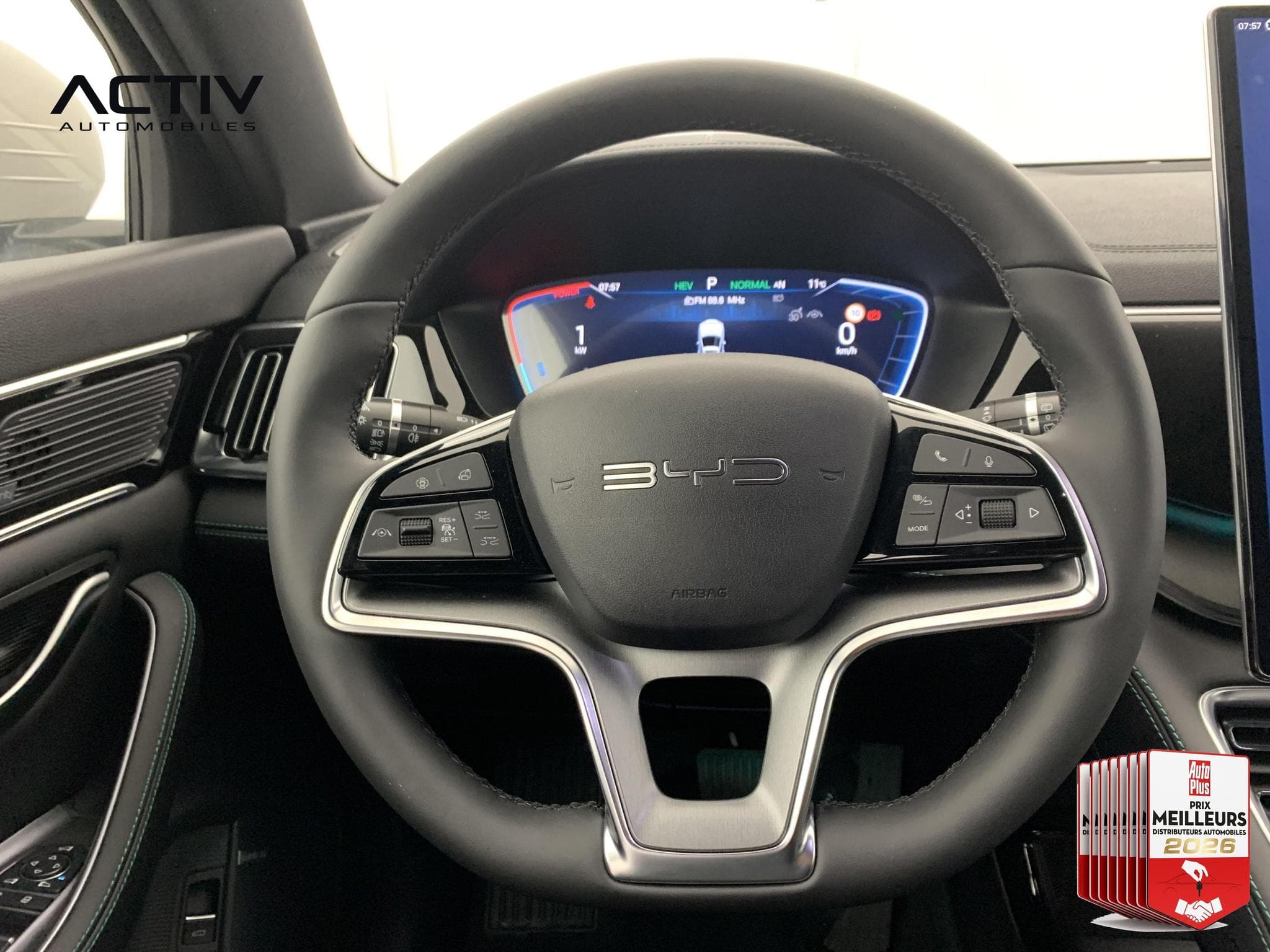 Byd SEAL U 1.5l DM-i 218 ch PHEV Boost (2026) - Foto 14