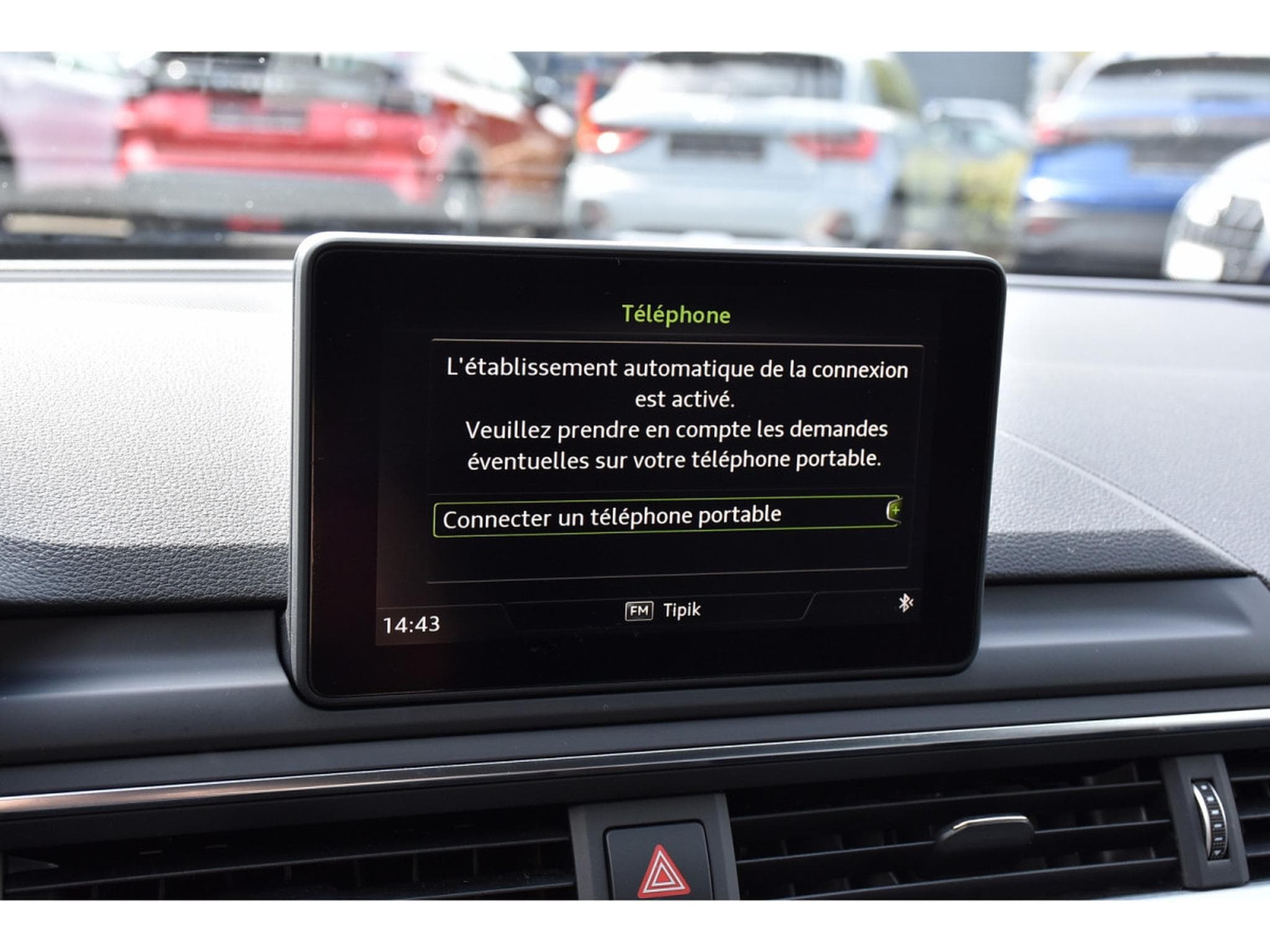Audi A4 Avant 2.0 TDI Sport CUIR REGUL GPS KEYLESS (2016) - Photo 12