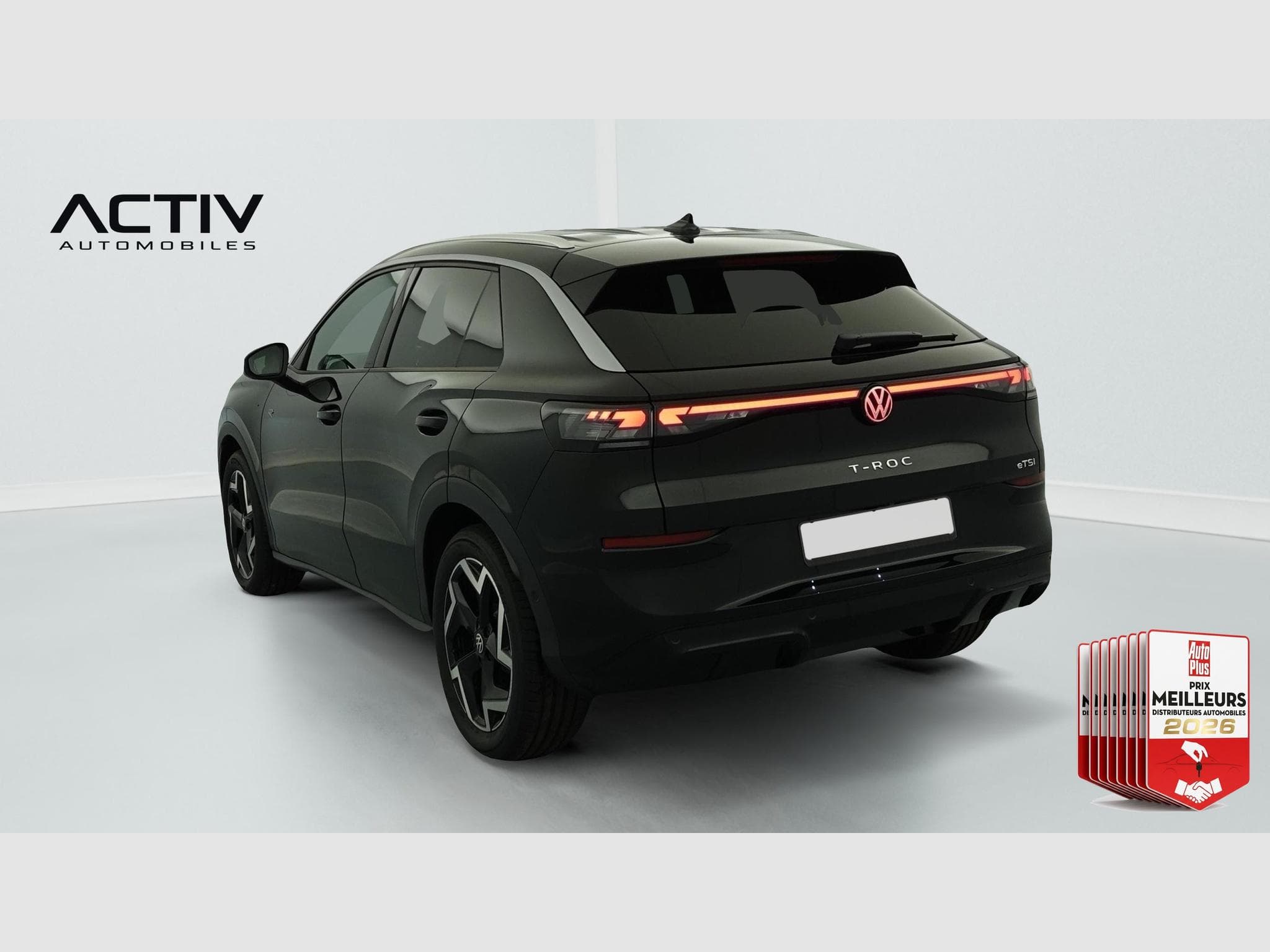 VW T-ROC NOUVEAU 1.5 ETSI EVO2 HYBRID 150 CH DSG7 R-LINE (2026) - Photo 5