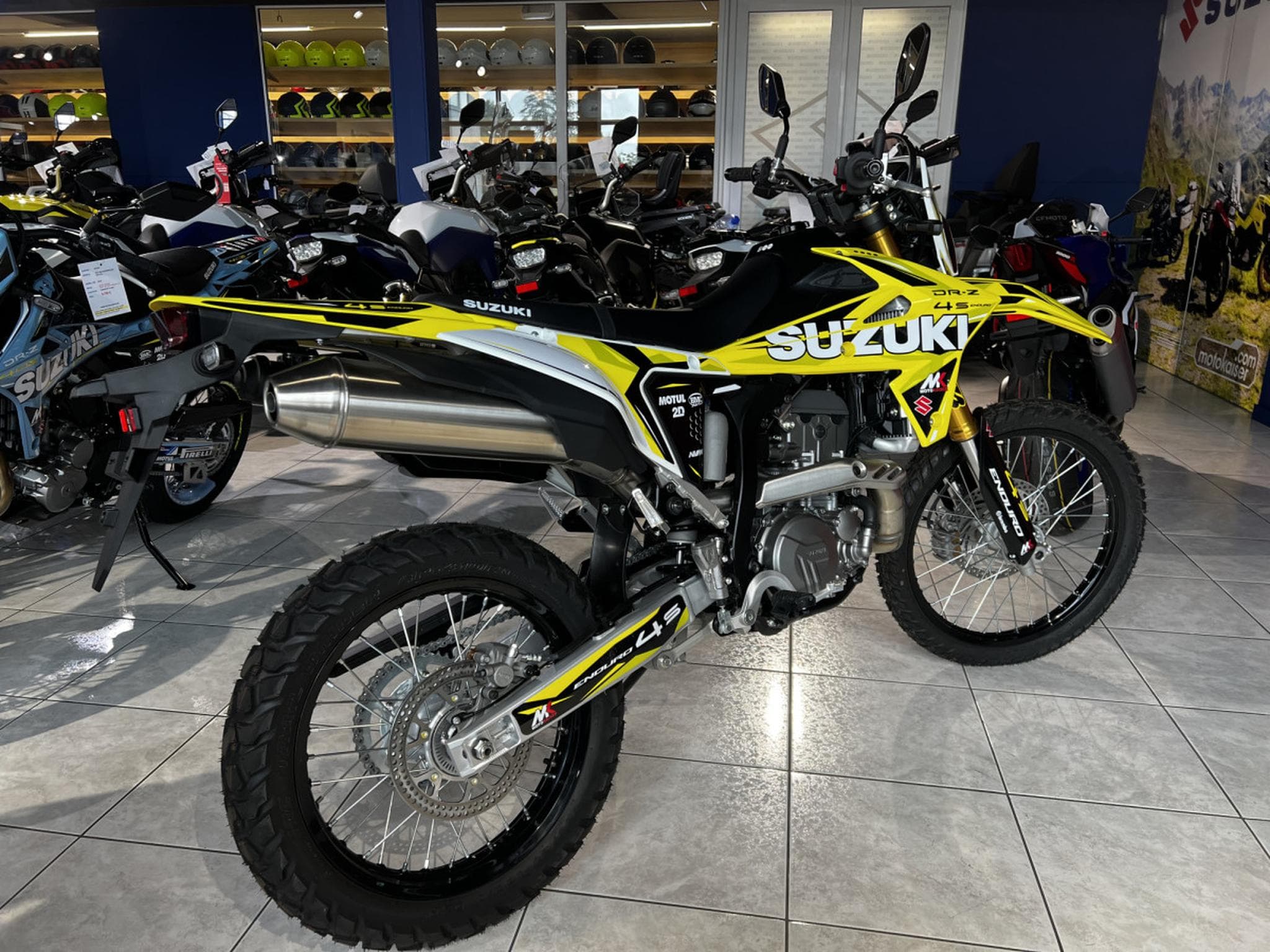 Suzuki DR-Z 400 S Enduro Replica (2026) - Foto 3