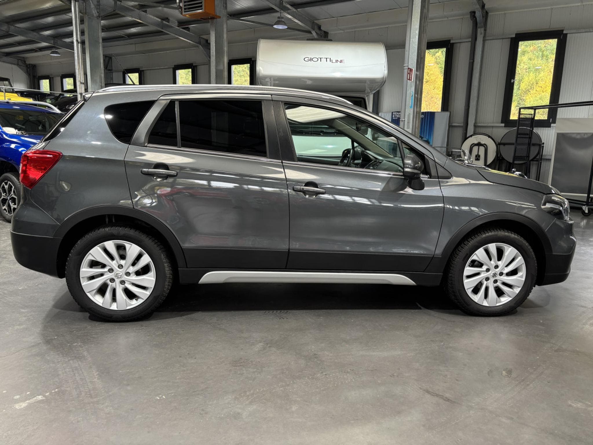 Suzuki S-Cross 1.4 GL+ AllGrip Hybrid (2021) - Photo 2