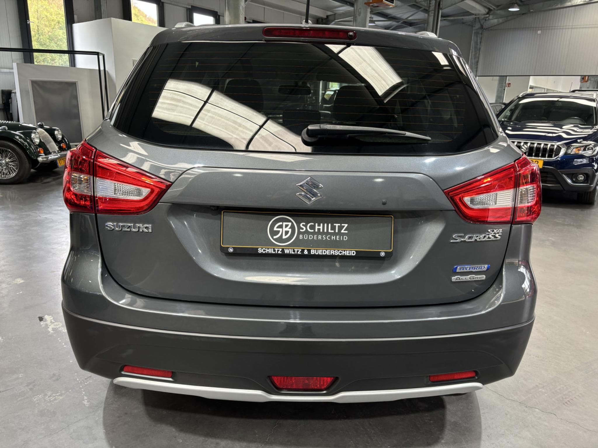 Suzuki S-Cross 1.4 GL+ AllGrip Hybrid (2021) - Photo 4