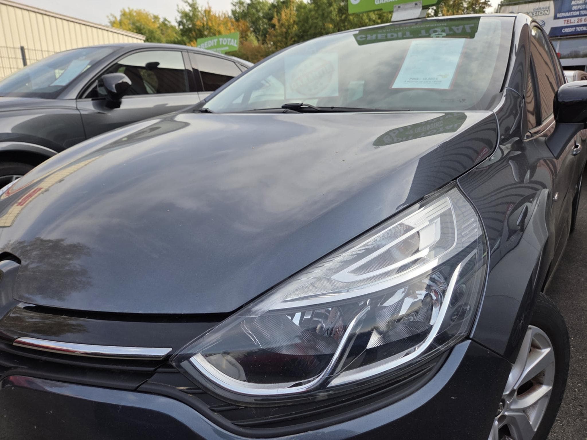 Renault Clio TCE LIMITED (2019) - Photo 2