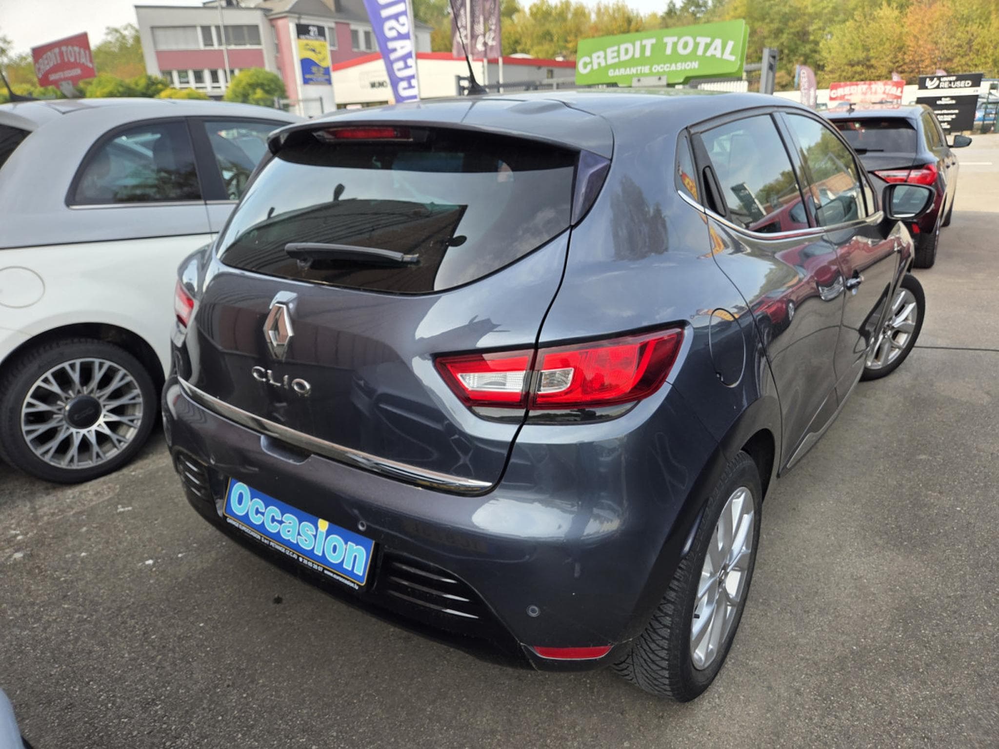 Renault Clio TCE LIMITED (2019) - Photo 4
