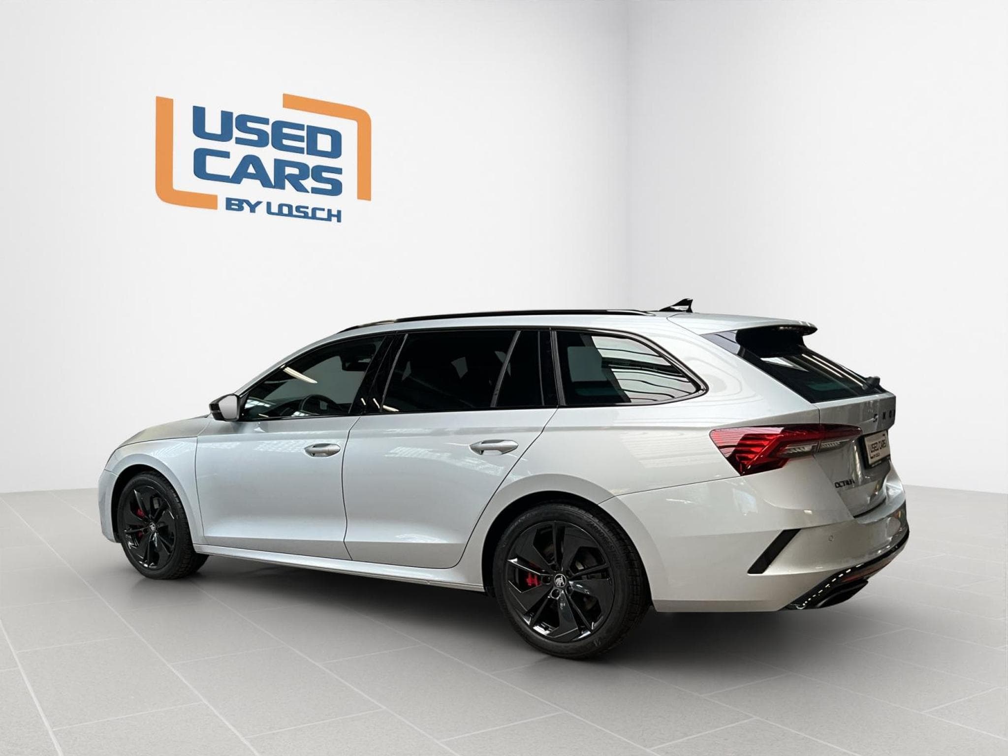Skoda Octavia RS+DSG+Led+Navi+P.Simply&Clever+DAB+ (2025) - Foto 5