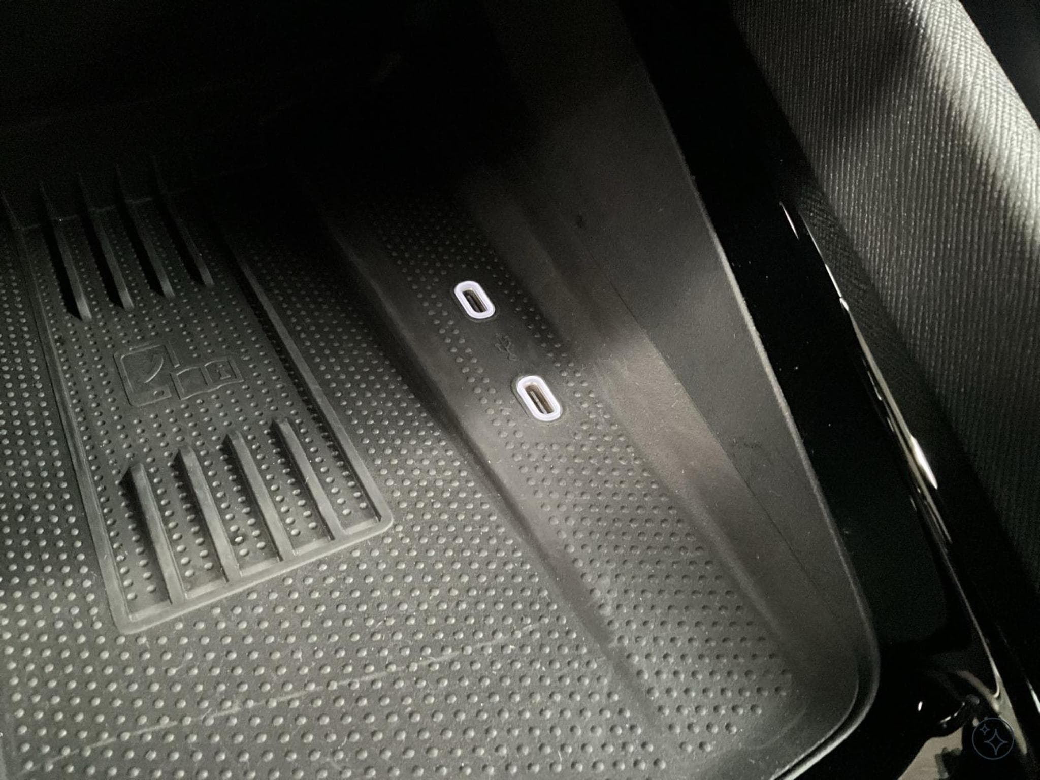 Skoda Octavia RS+DSG+Led+Navi+P.Simply&Clever+DAB+ (2025) - Foto 20