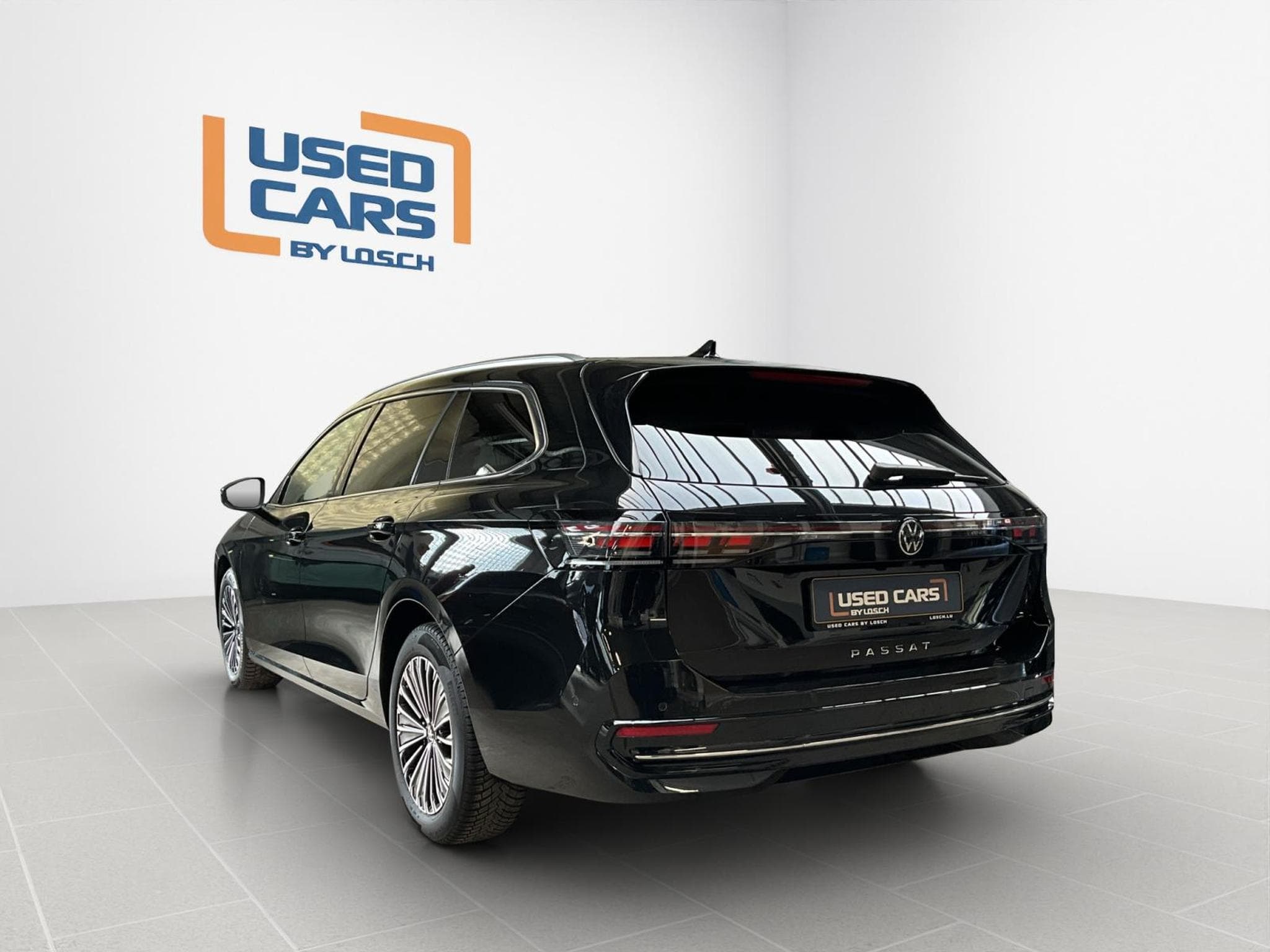 VW Passat Elegance+DSG+P.Acoustique+AHK+P.Technologie+Led+Navi (2025) - Foto 6