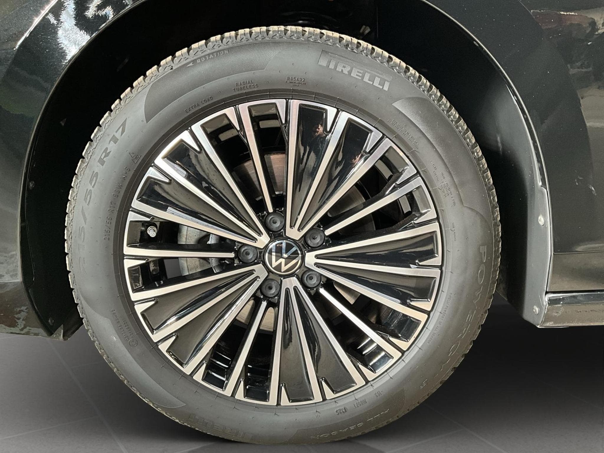 VW Passat Elegance+DSG+P.Acoustique+AHK+P.Technologie+Led+Navi (2025) - Foto 8