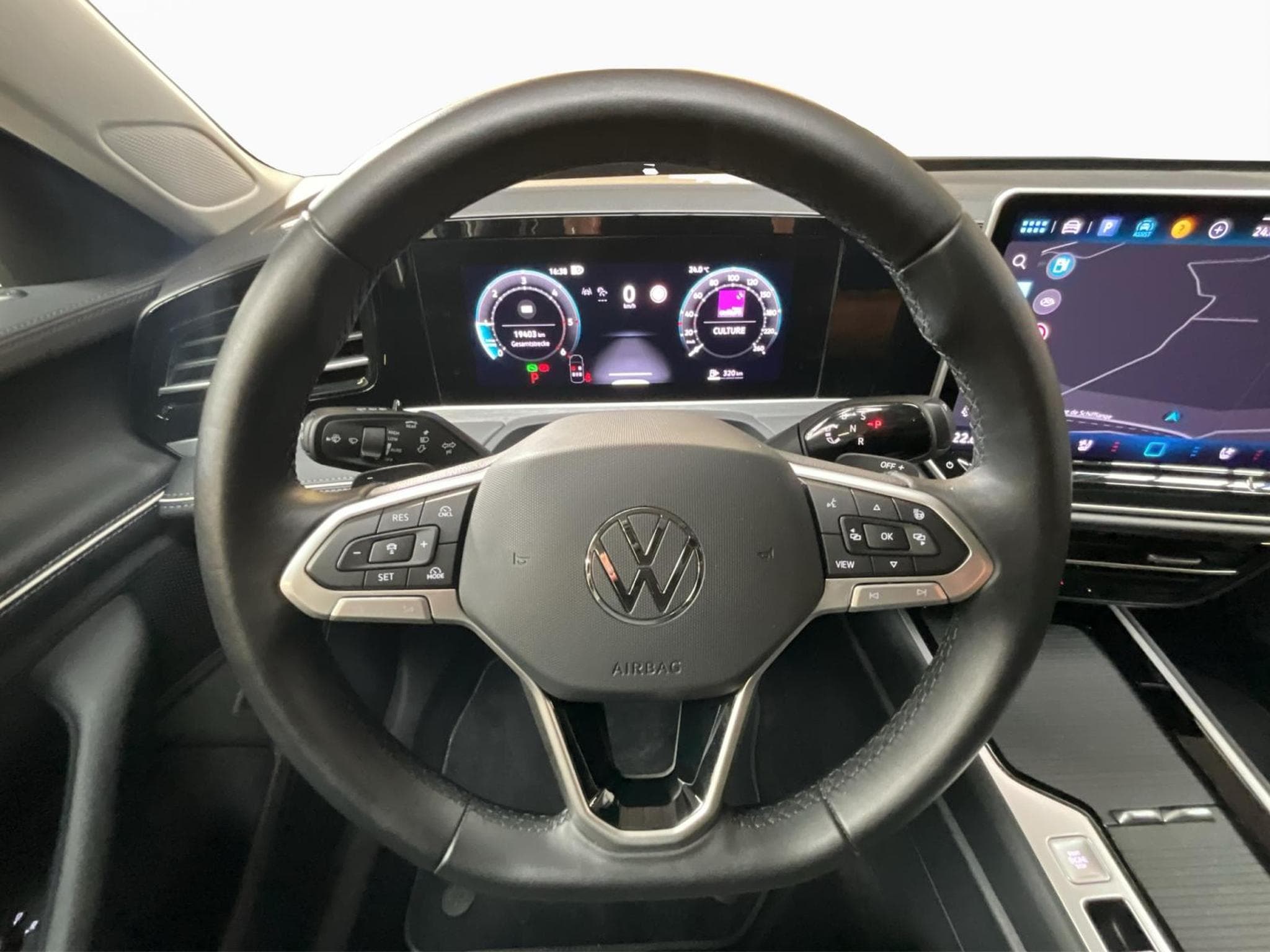 VW Passat Elegance+DSG+P.Acoustique+AHK+P.Technologie+Led+Navi (2025) - Foto 10