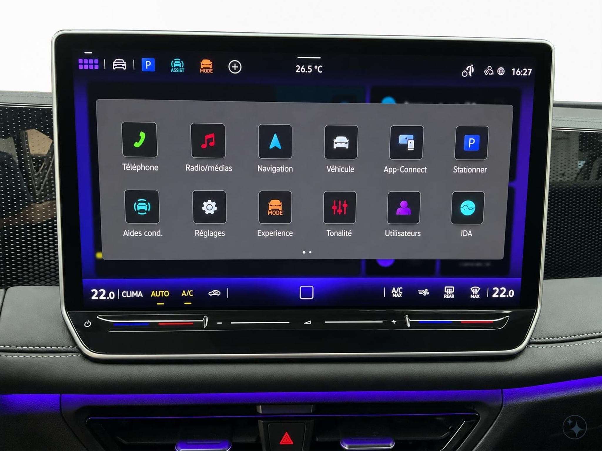VW Tiguan Life+DSG+AHK+P.Infotainement+P.Assistance+Led+Navi+DAB (2025) - Foto 13