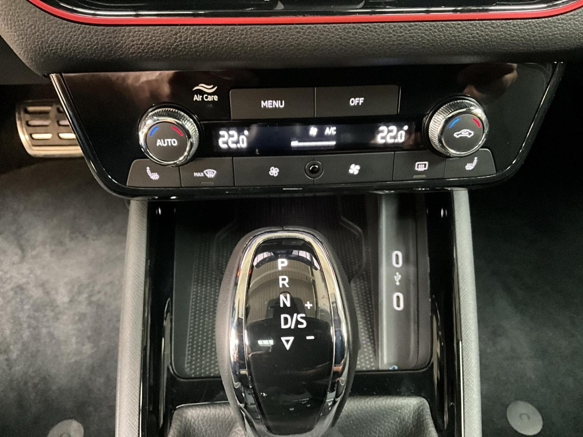 Skoda Scala Monte-Carlo+DSG+LED+NAVI+PANO+DAB (2025) - Foto 20