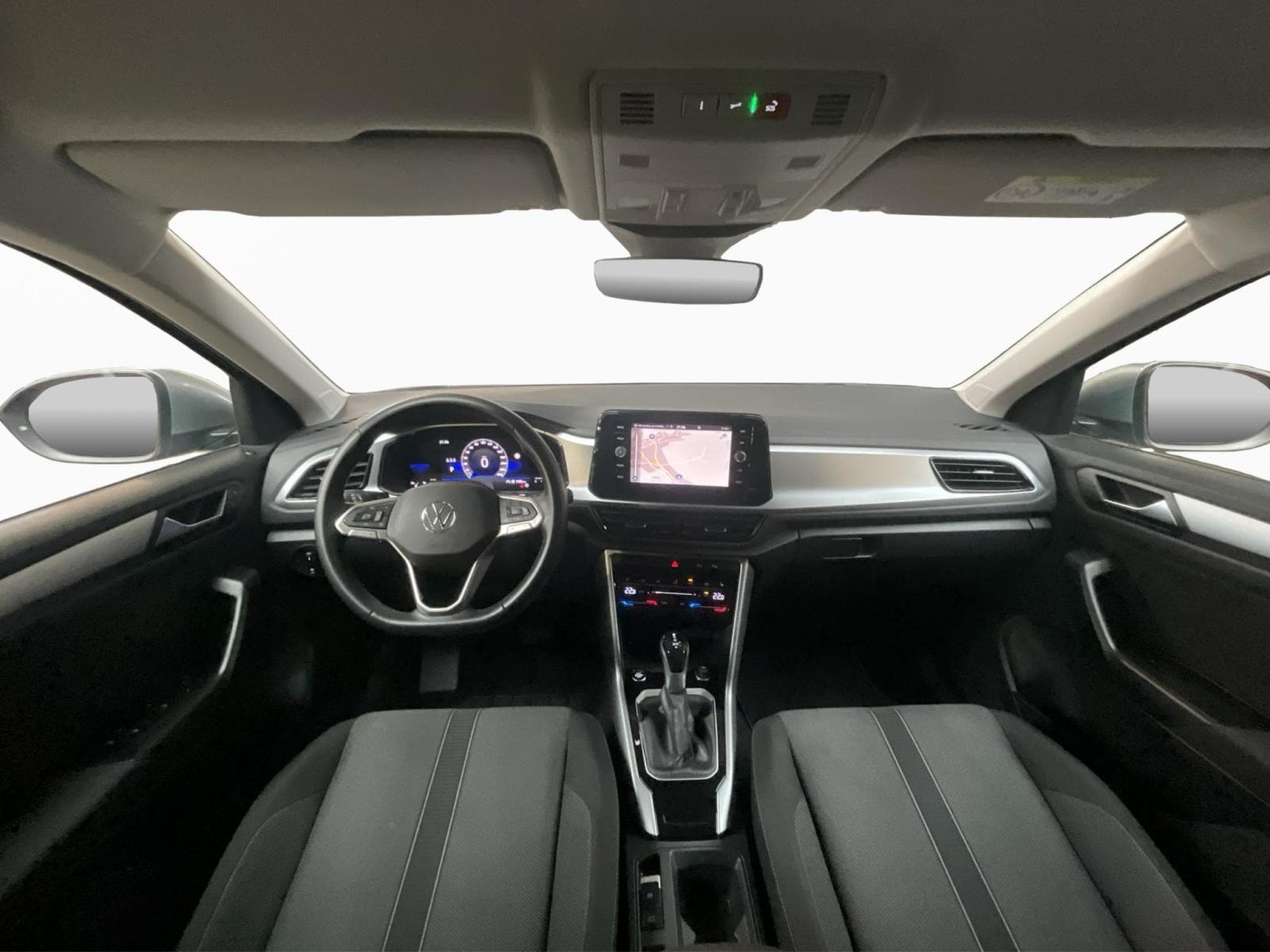 VW T-Roc Life+DSG+Led+Navi+P.Start+Keyless+Rear-View (2024) - Foto 2
