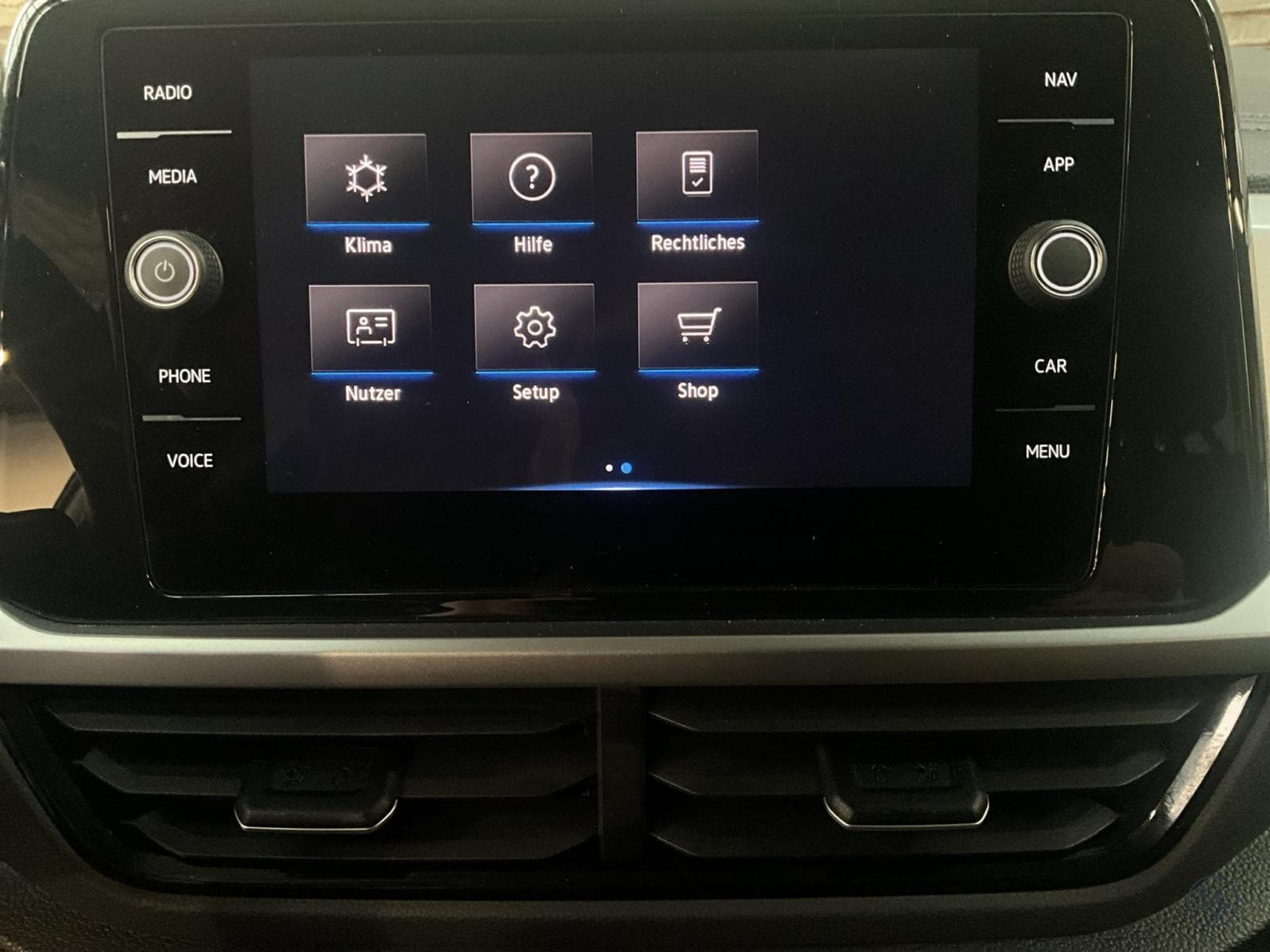 VW T-Roc Life+DSG+Led+Navi+P.Start+Keyless+Rear-View (2024) - Foto 19