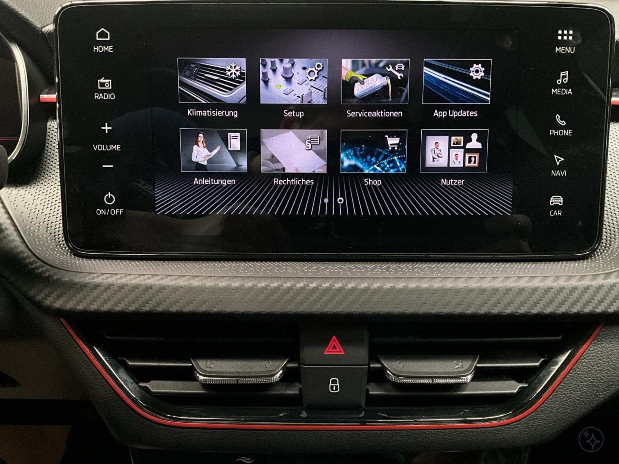 Skoda Kamiq Monte-Carlo+DSG+LED+NAVI+DAB (2025) - Foto 19