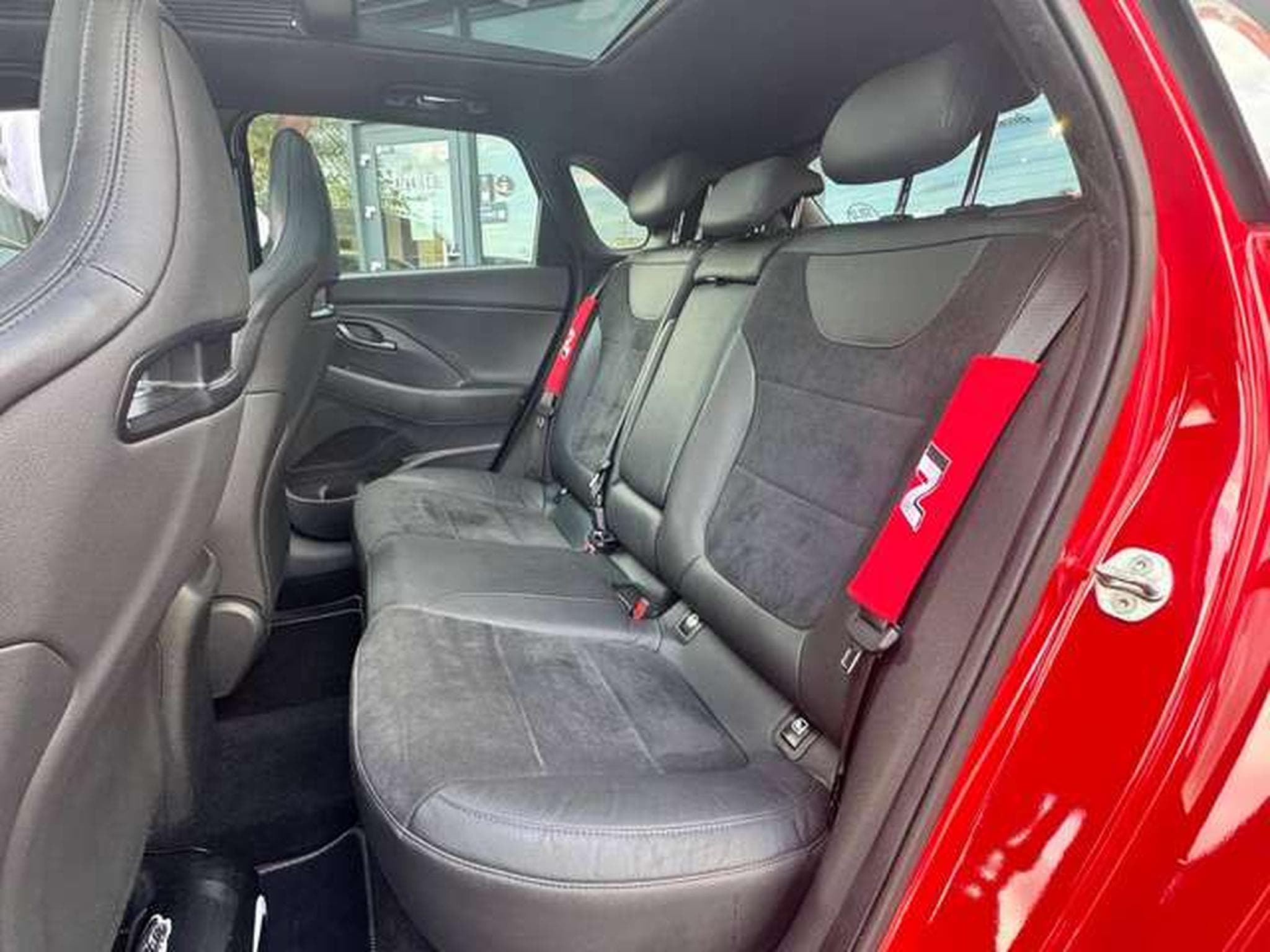 Hyundai i30 i30n PERF / 1ER OWNER / JUSQU'A 36 MOIS DE GARANTIE (2021) - Photo 18