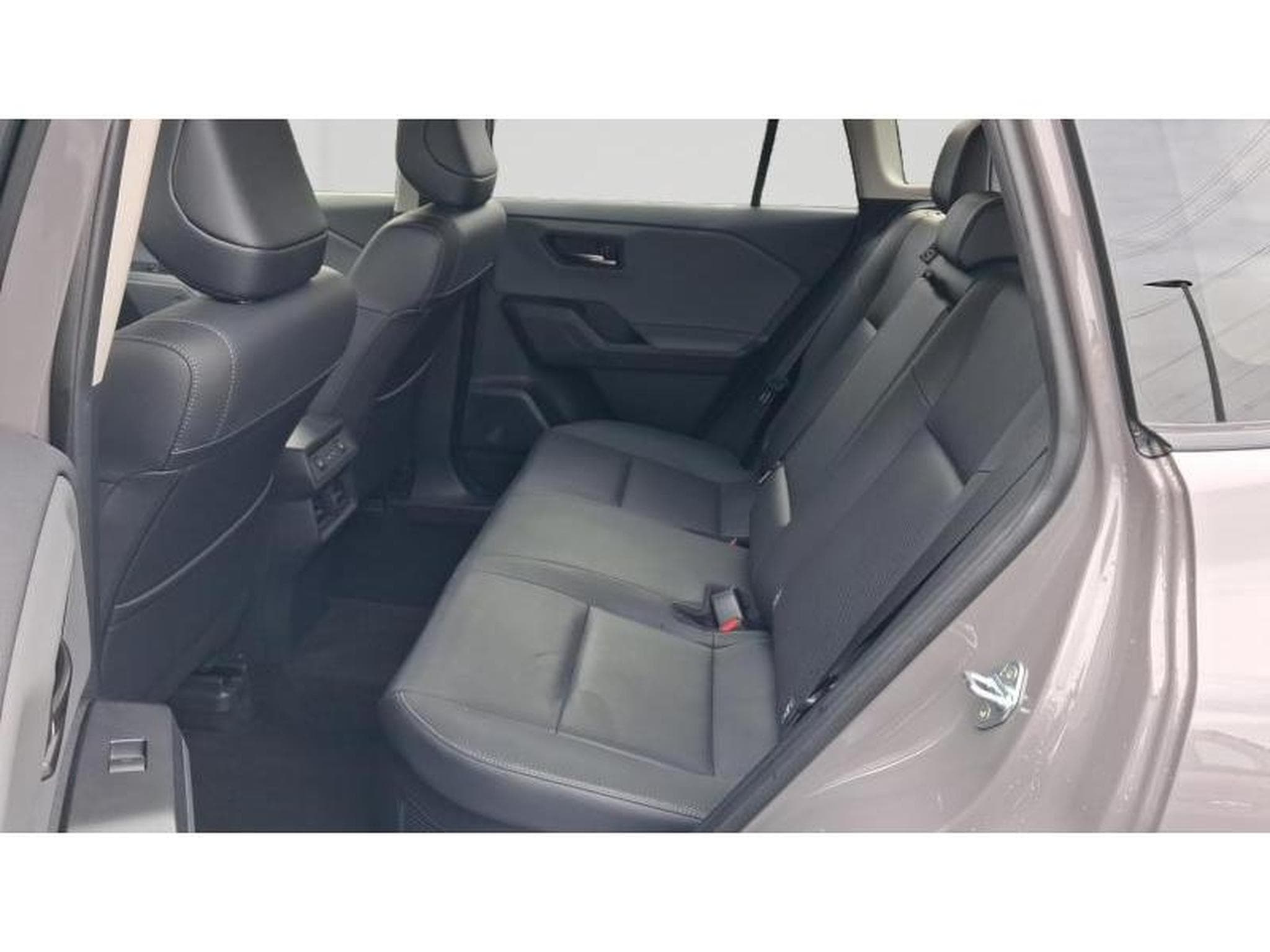 Toyota RAV 4 Premium HEV (2026) - Photo 9