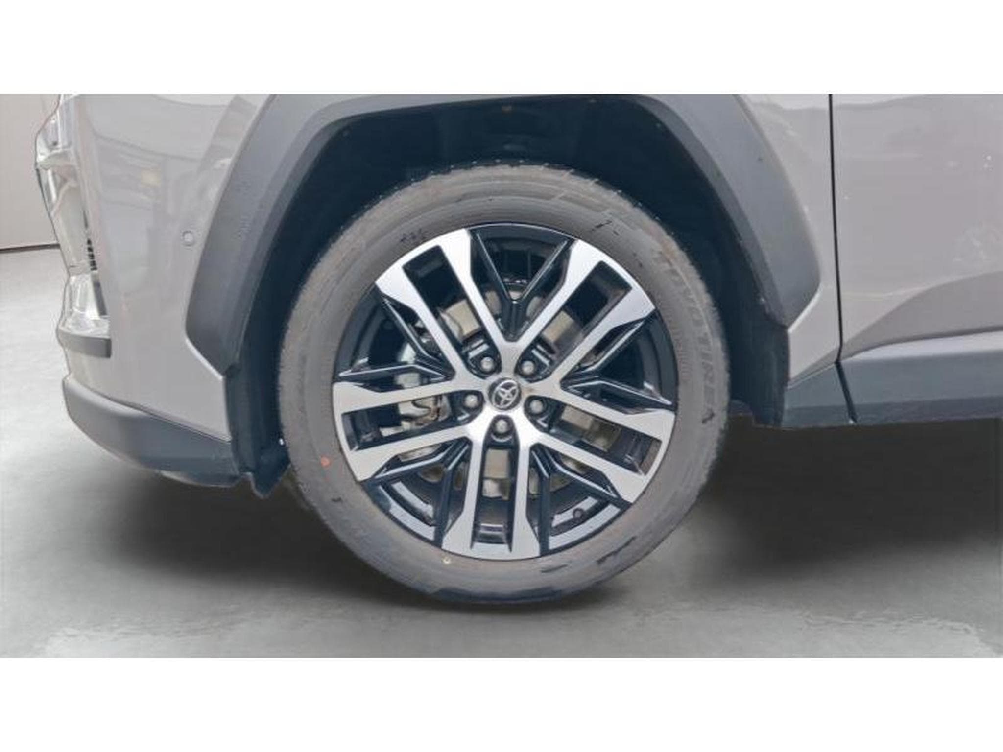 Toyota RAV 4 Premium HEV (2026) - Photo 11