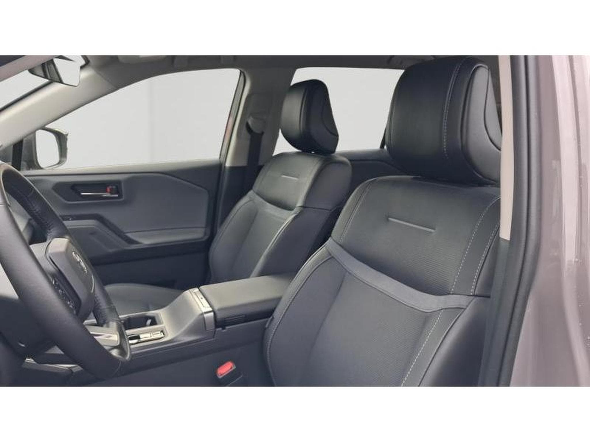 Toyota RAV 4 Premium HEV (2026) - Photo 16