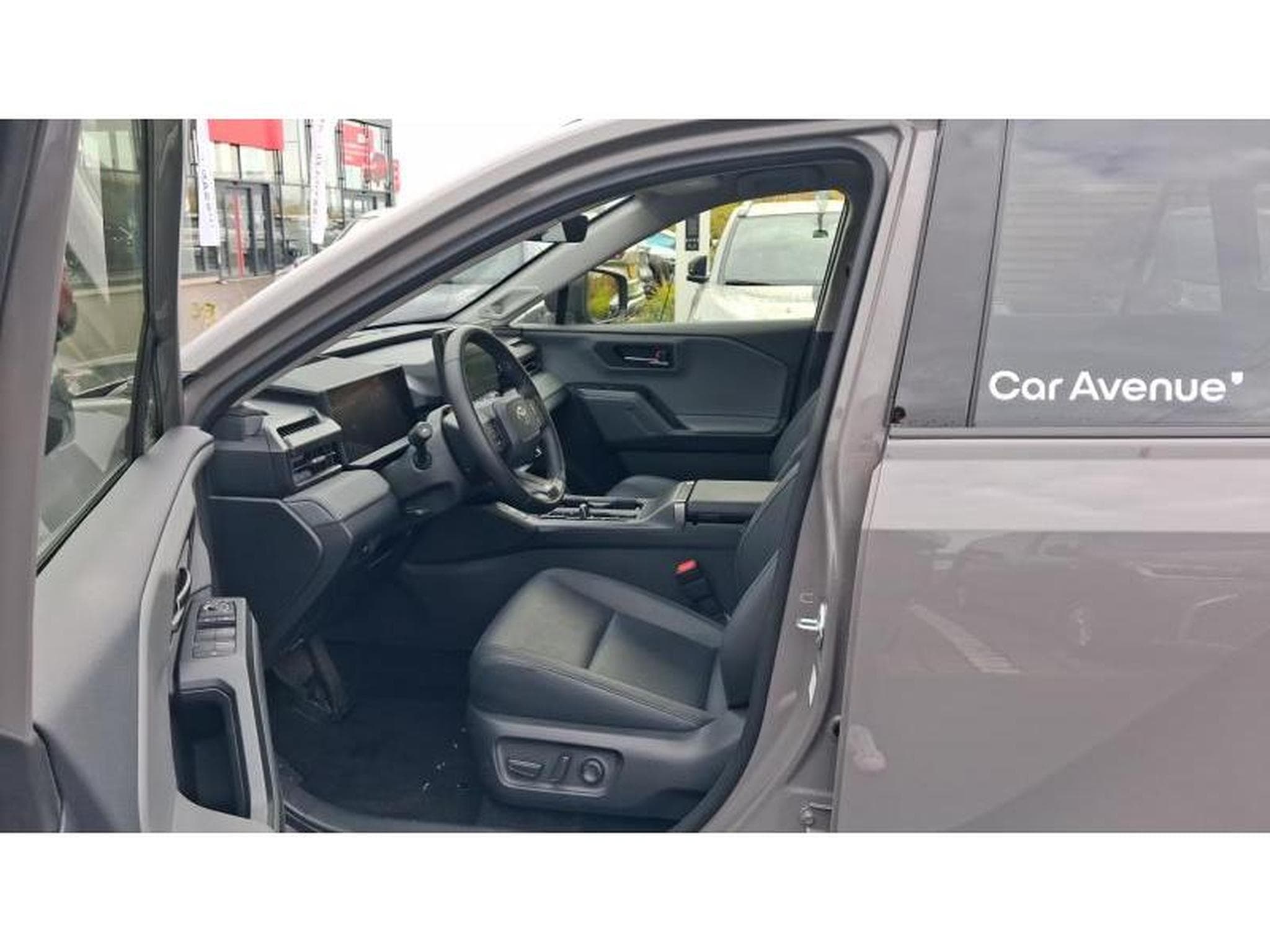 Toyota RAV 4 Premium HEV (2026) - Photo 27