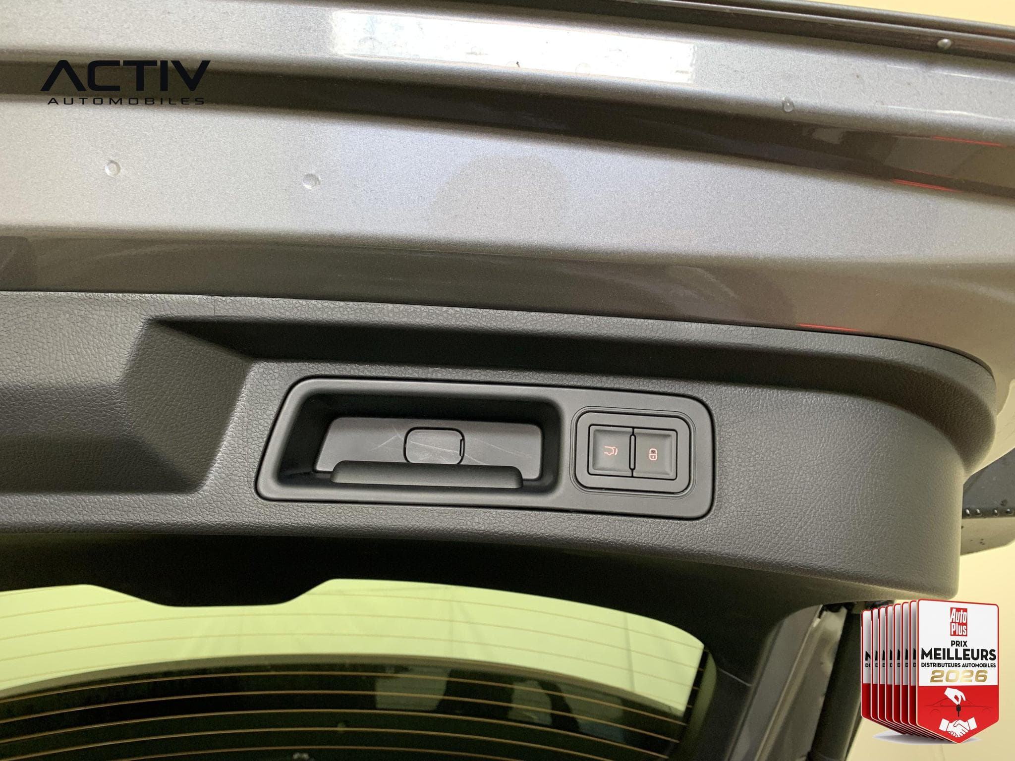 Byd SEAL U 1.5L DM-I 218 CH PHEV COMFORT (2026) - Foto 13