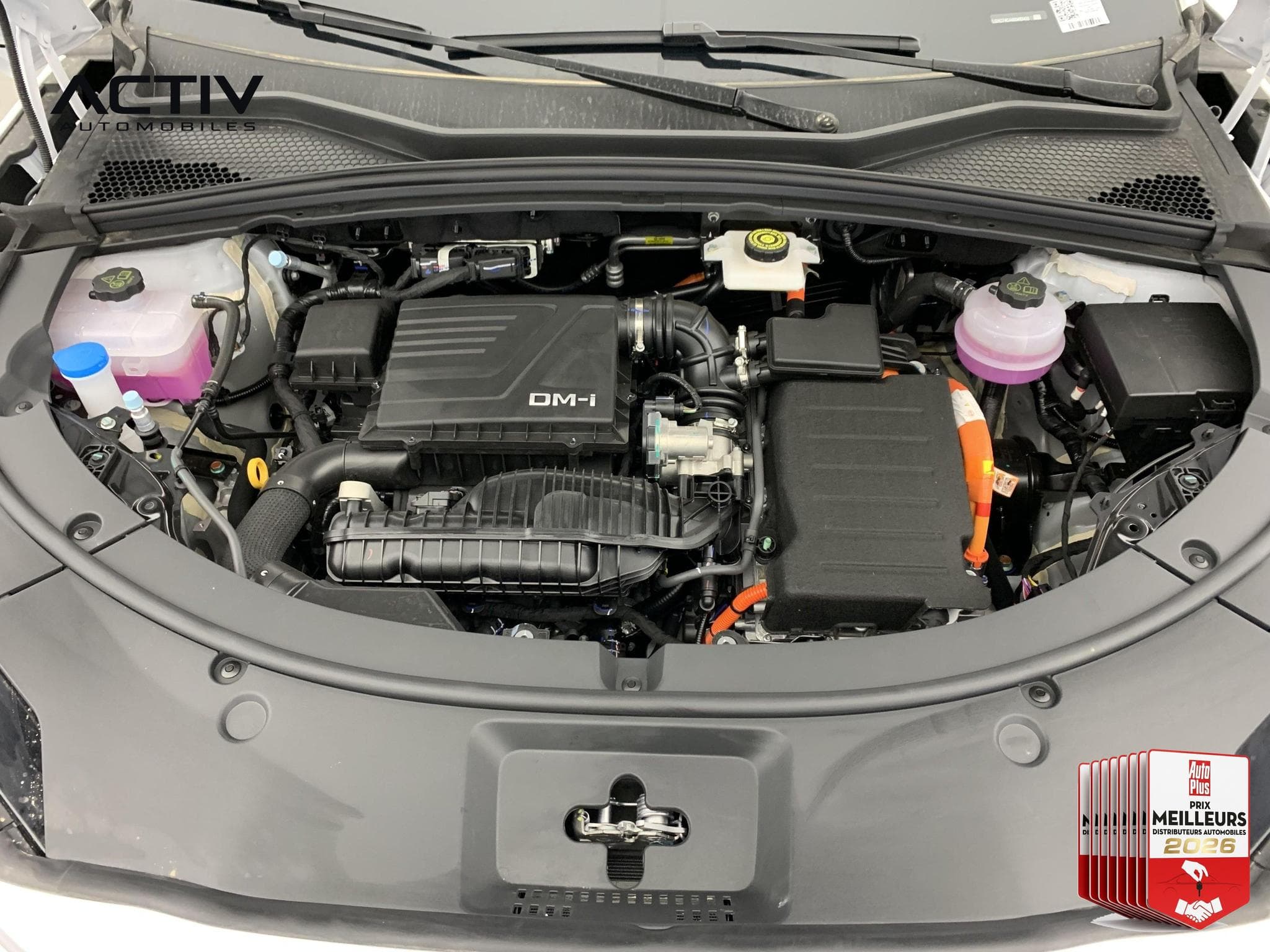 Byd SEAL U 1.5L DM-I 218 CH PHEV COMFORT (2026) - Photo 26