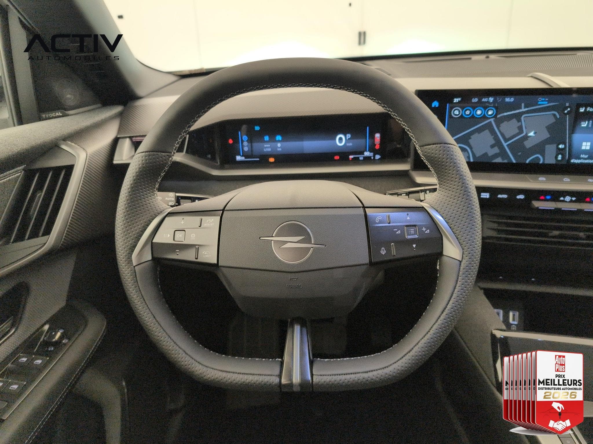 Opel Grandland 1.2 Turbo Hybrid 145 ch e-DCT6 GS (2025) - Photo 17
