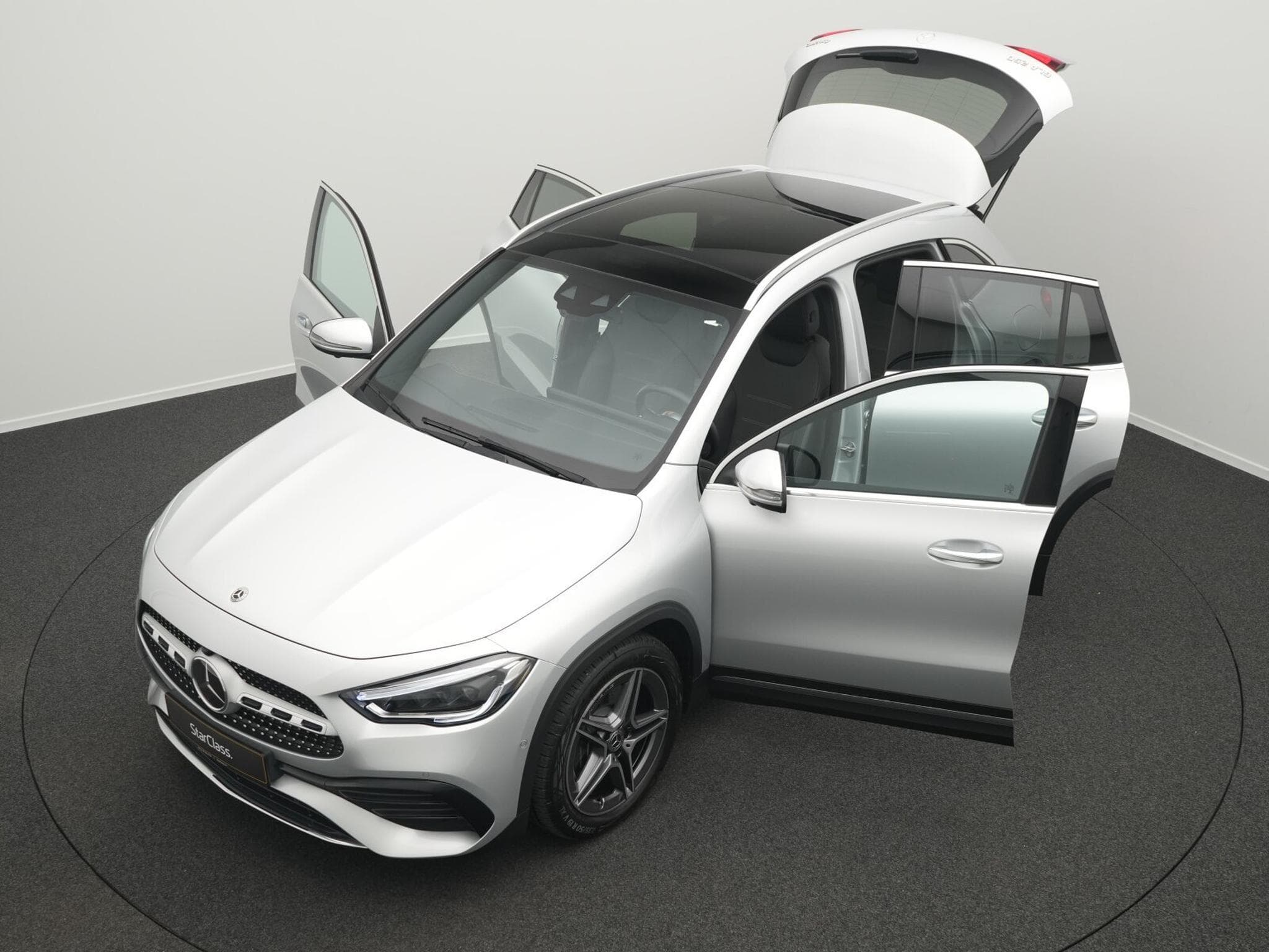 Mercedes GLA 250 4MATIC AMG-Line Multi+Pano+360°+Apple (2022) - Foto 14