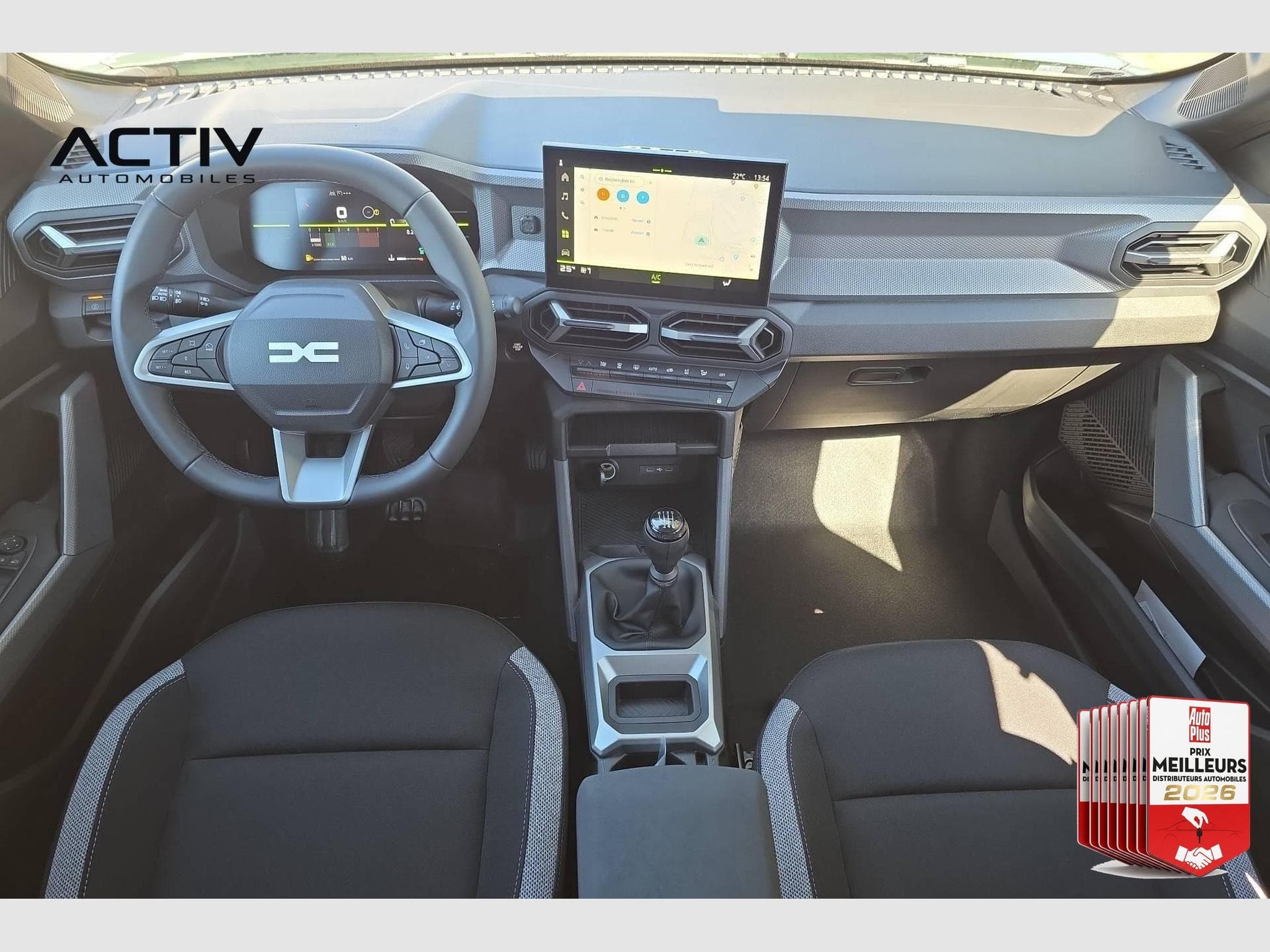 Dacia DUSTER Mild Hybrid 140 Journey (2026) - Photo 12