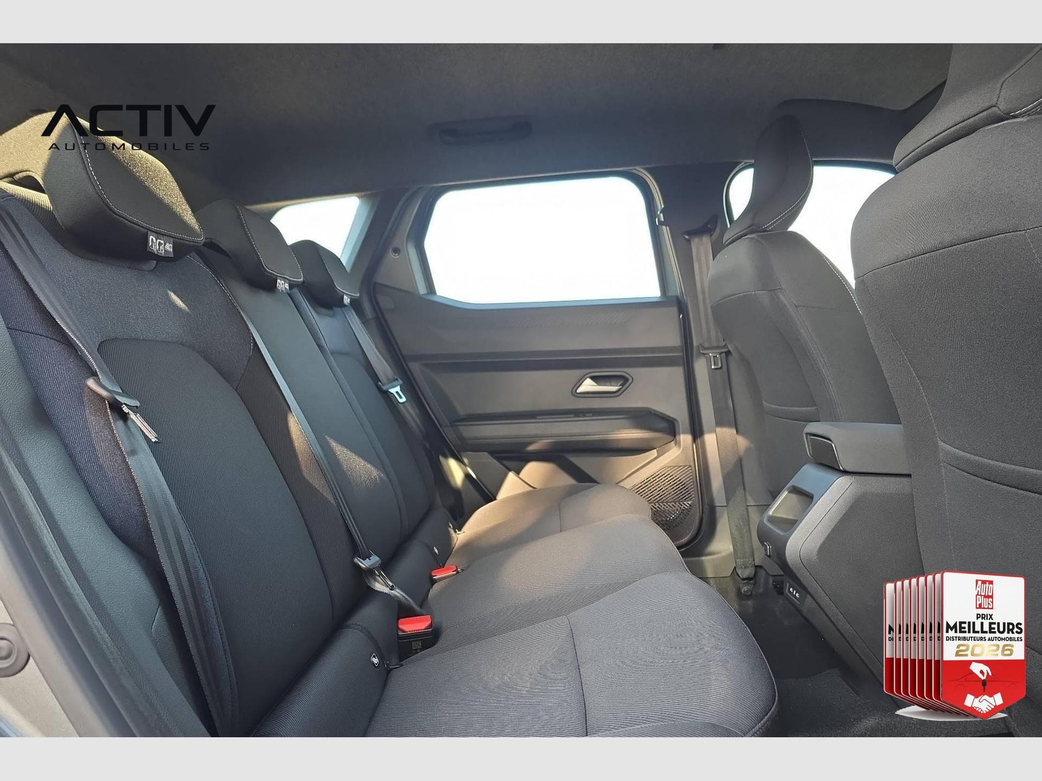 Dacia DUSTER Mild Hybrid 140 Expression (2026) - Photo 10
