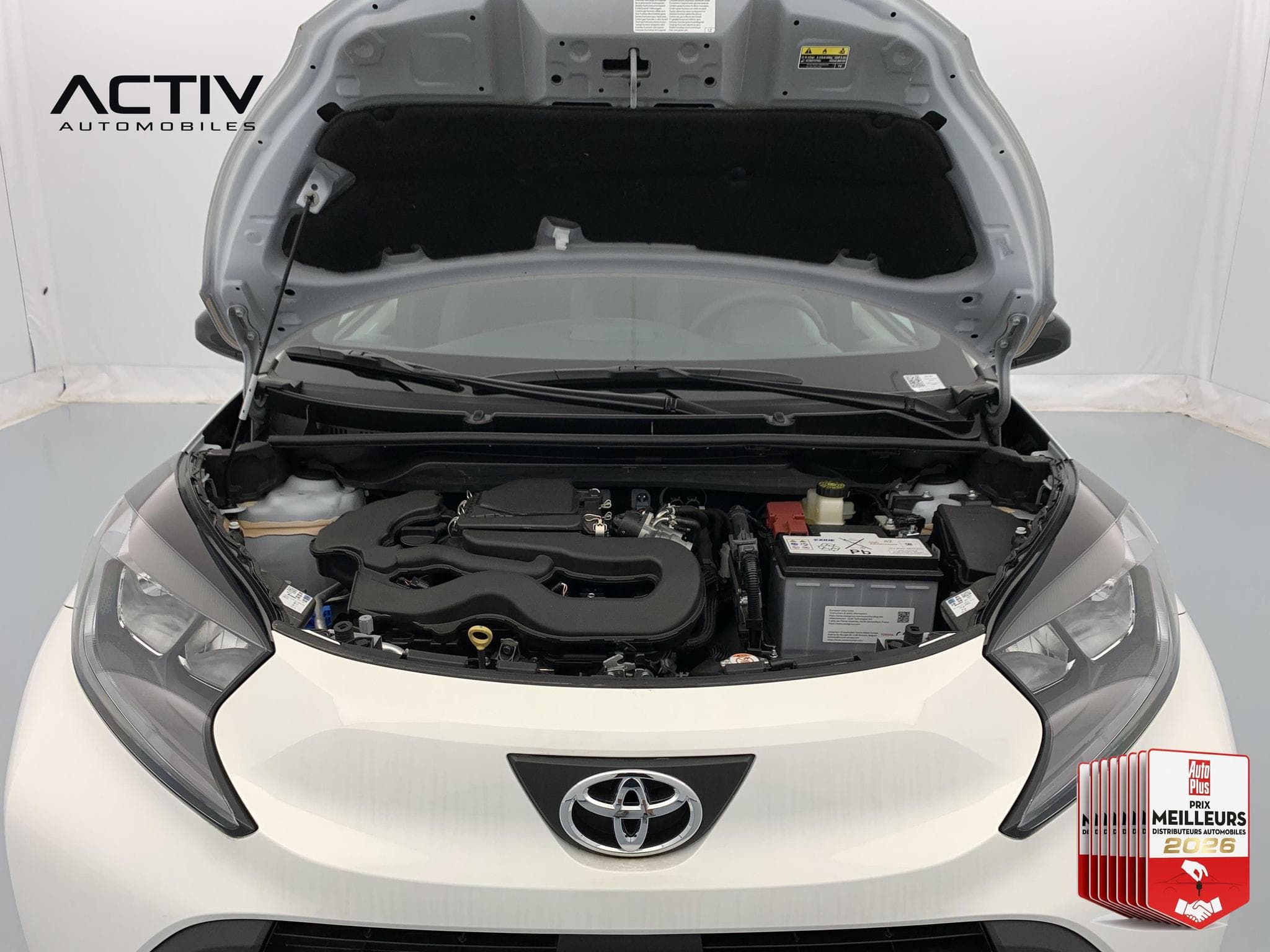 Toyota AYGO X 1.0 VVT-i 72 Dynamic (2025) - Photo 23
