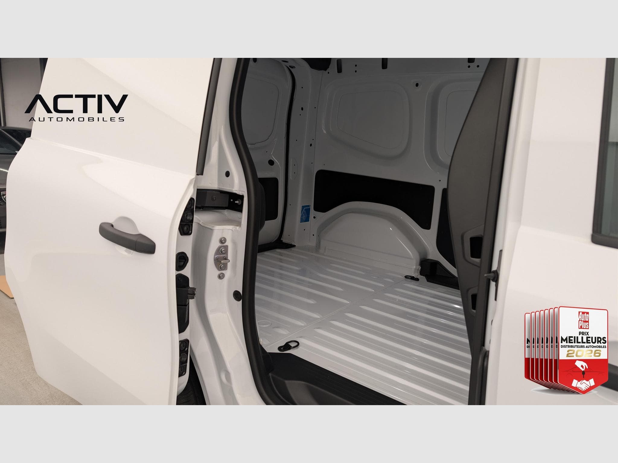 Renault Kangoo VAN TOLE L1 BLUE DCI 95 GSR2 ADVANCE (2026) - Photo 10