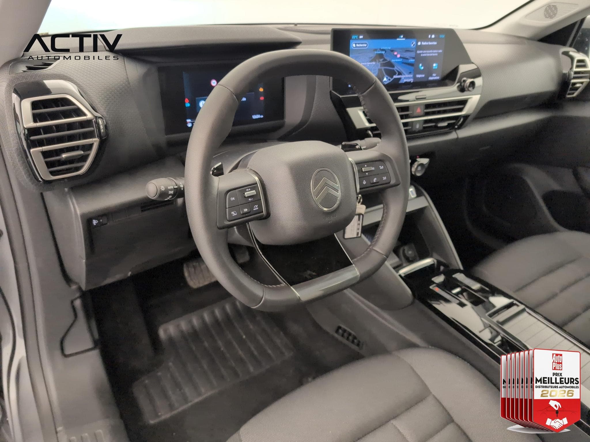 Citroën C4 Hybride 145 ch e-DCS6 Plus (2025) - Photo 15