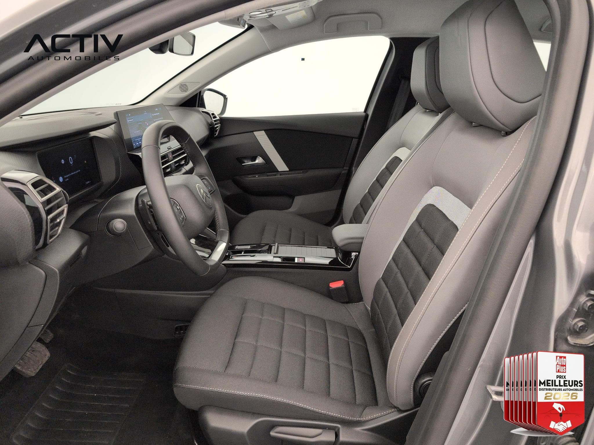 Citroën C4 Hybride 145 ch e-DCS6 Plus (2025) - Photo 16