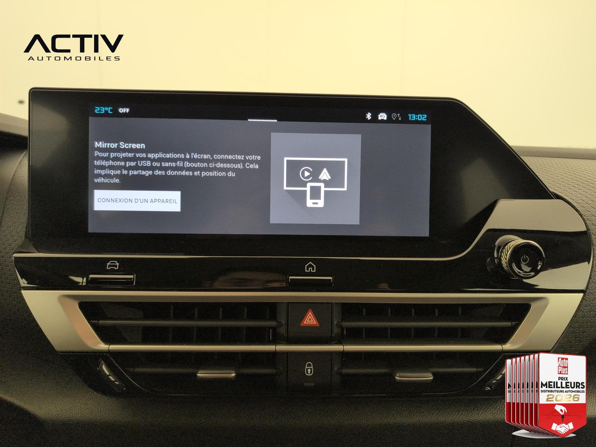 Citroën C4 Hybride 145 ch e-DCS6 Plus (2025) - Photo 19