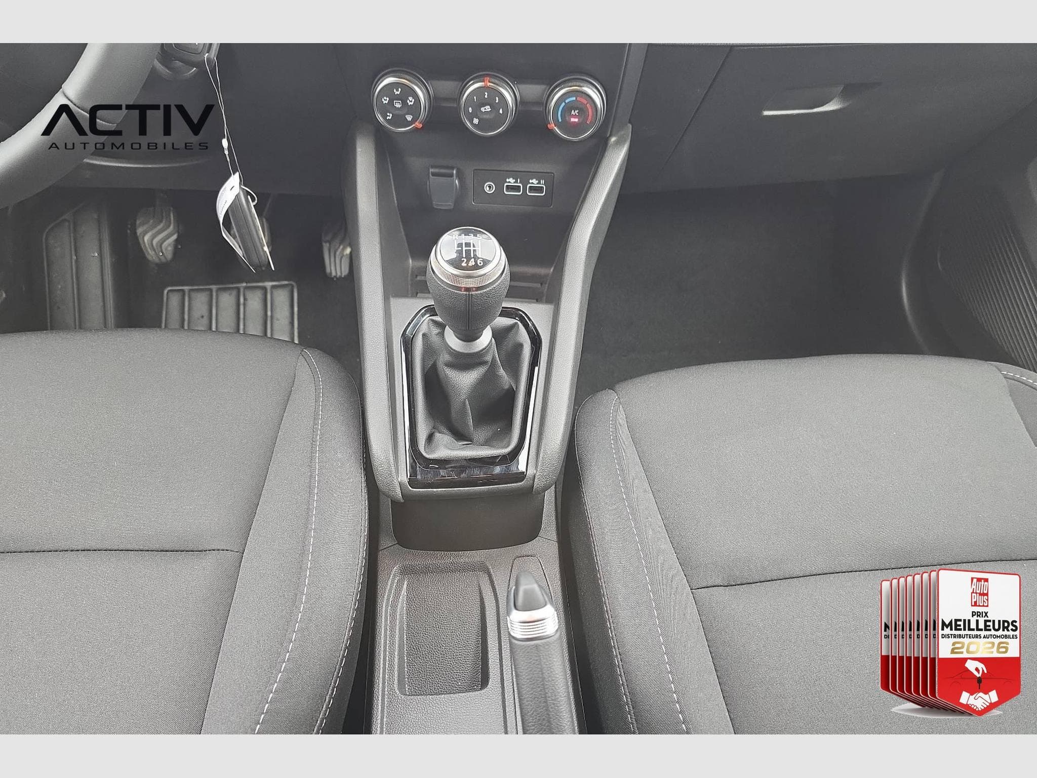 Renault Clio TCE 90 CH GSR2 EVOLUTION (2025) - Photo 17