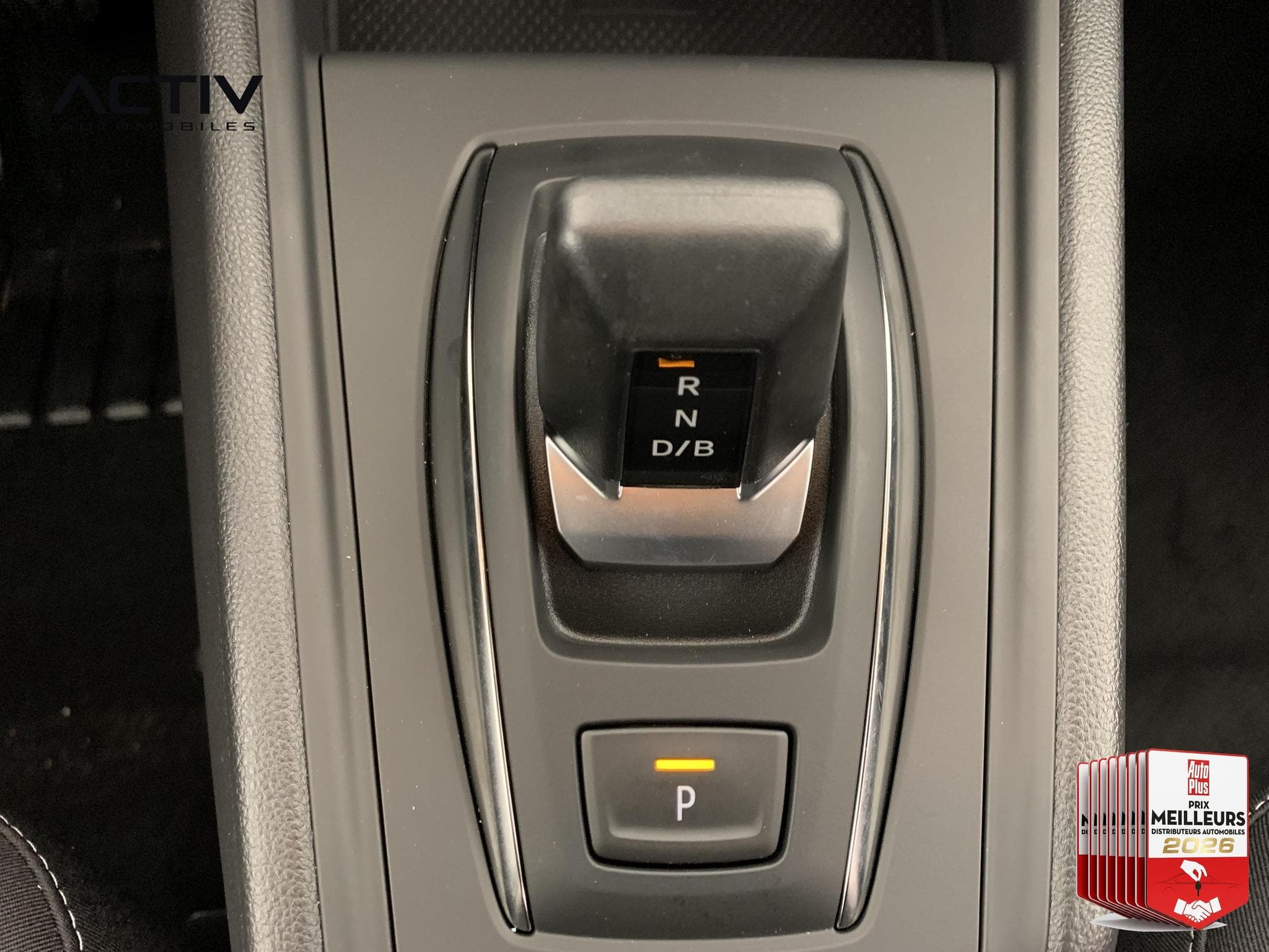 Renault CAPTUR E-Tech full hybrid 160 ch Evolution (2026) - Photo 16