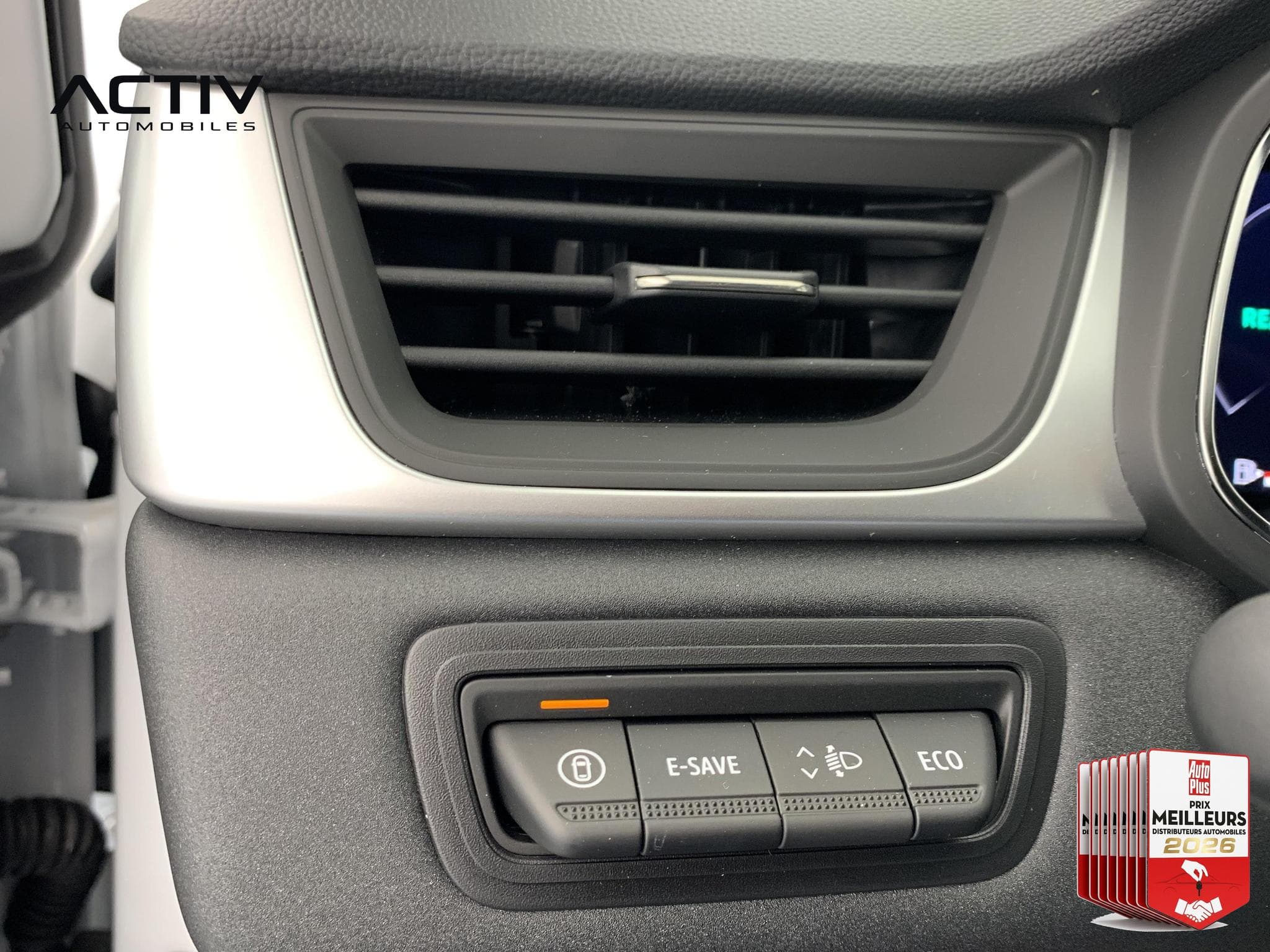 Renault CAPTUR E-Tech full hybrid 160 ch Evolution (2026) - Photo 20
