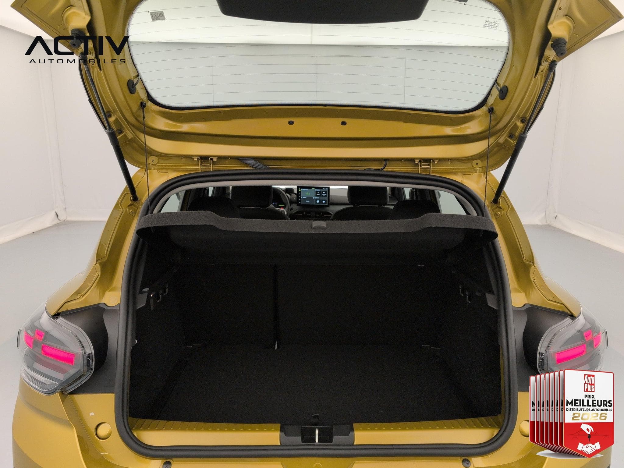 Dacia Sandero TCE 110 STEPWAY EXTREME (2026) - Photo 11