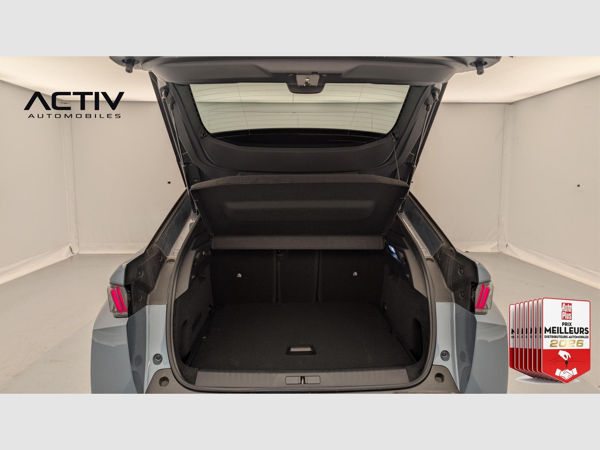 Peugeot 3008 Hybrid 145 e-DCS6 Allure (2026) - Photo 10
