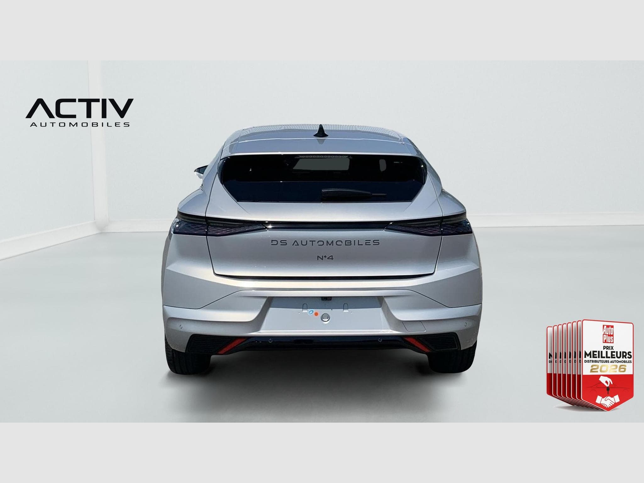 DS Automobiles DS4 Hybride 145 e-DCT6 Etoile - Alcantara (2026) - Foto 6