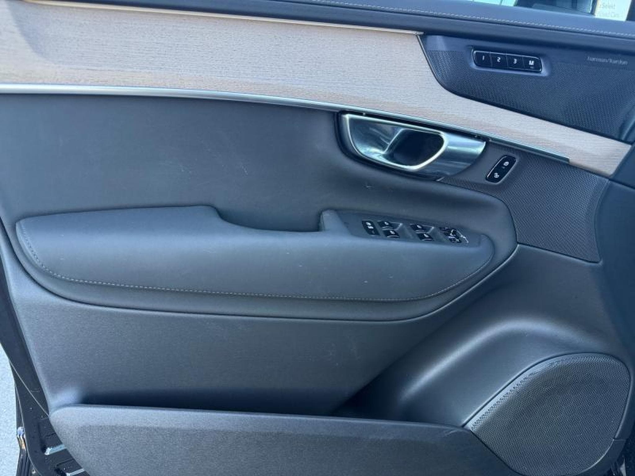 Volvo XC90 Plus Bright / Essence (2025) - Foto 20